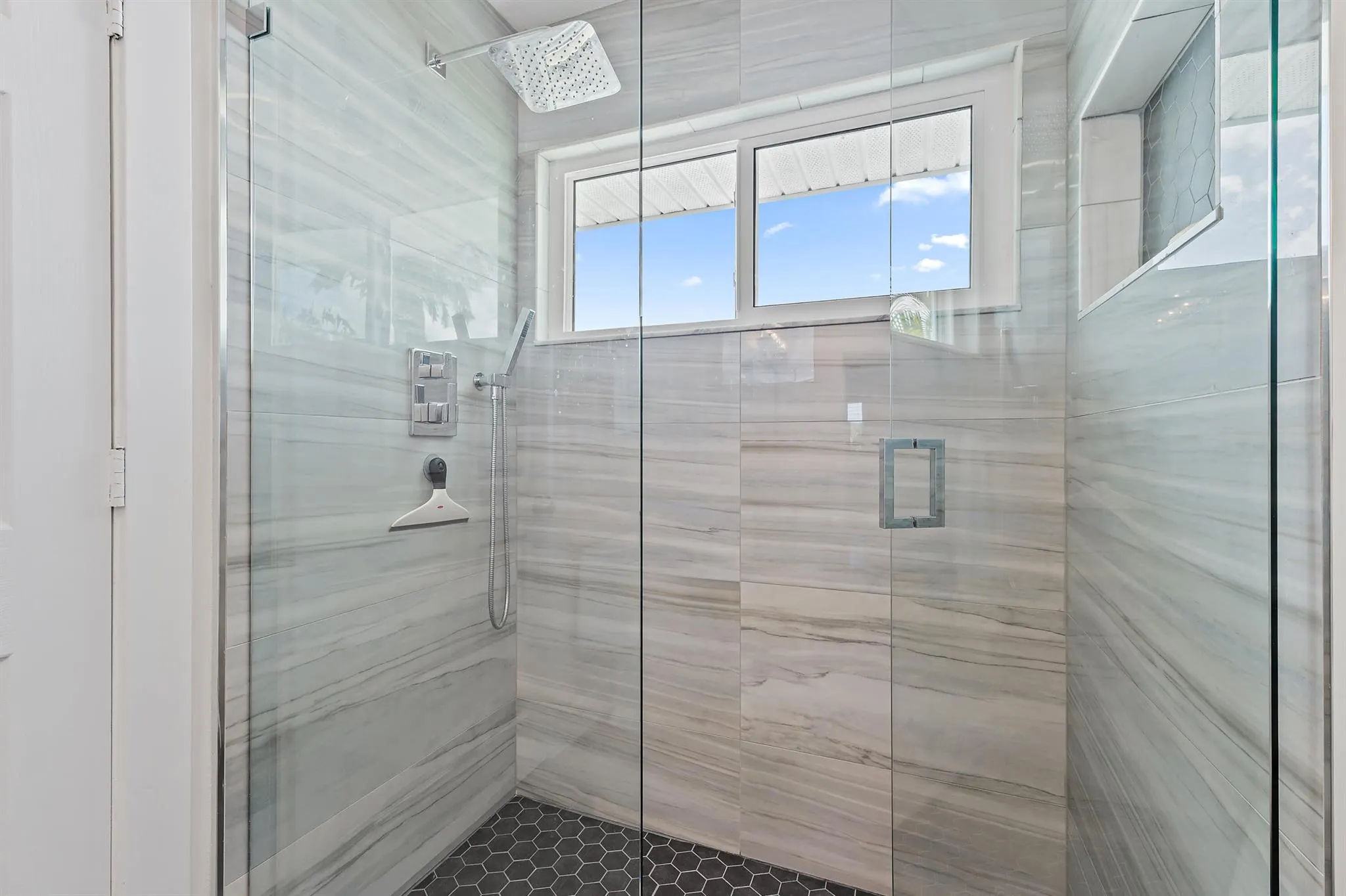 3463 Canal Court