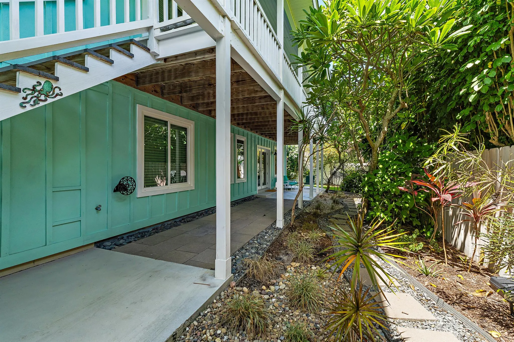 3463 Canal Court
