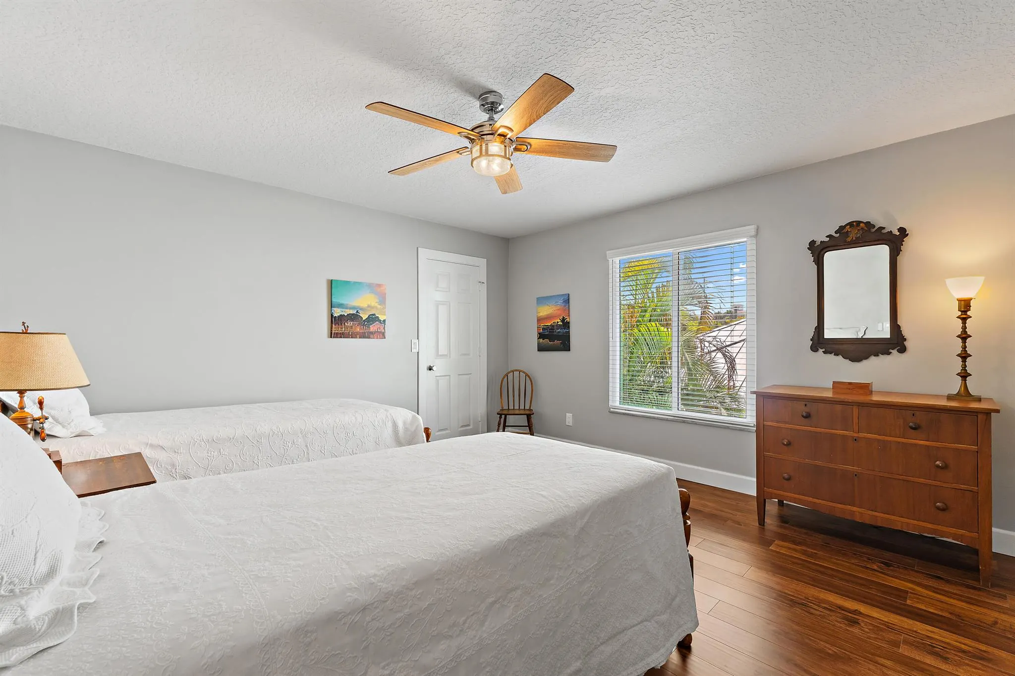 3463 Canal Court