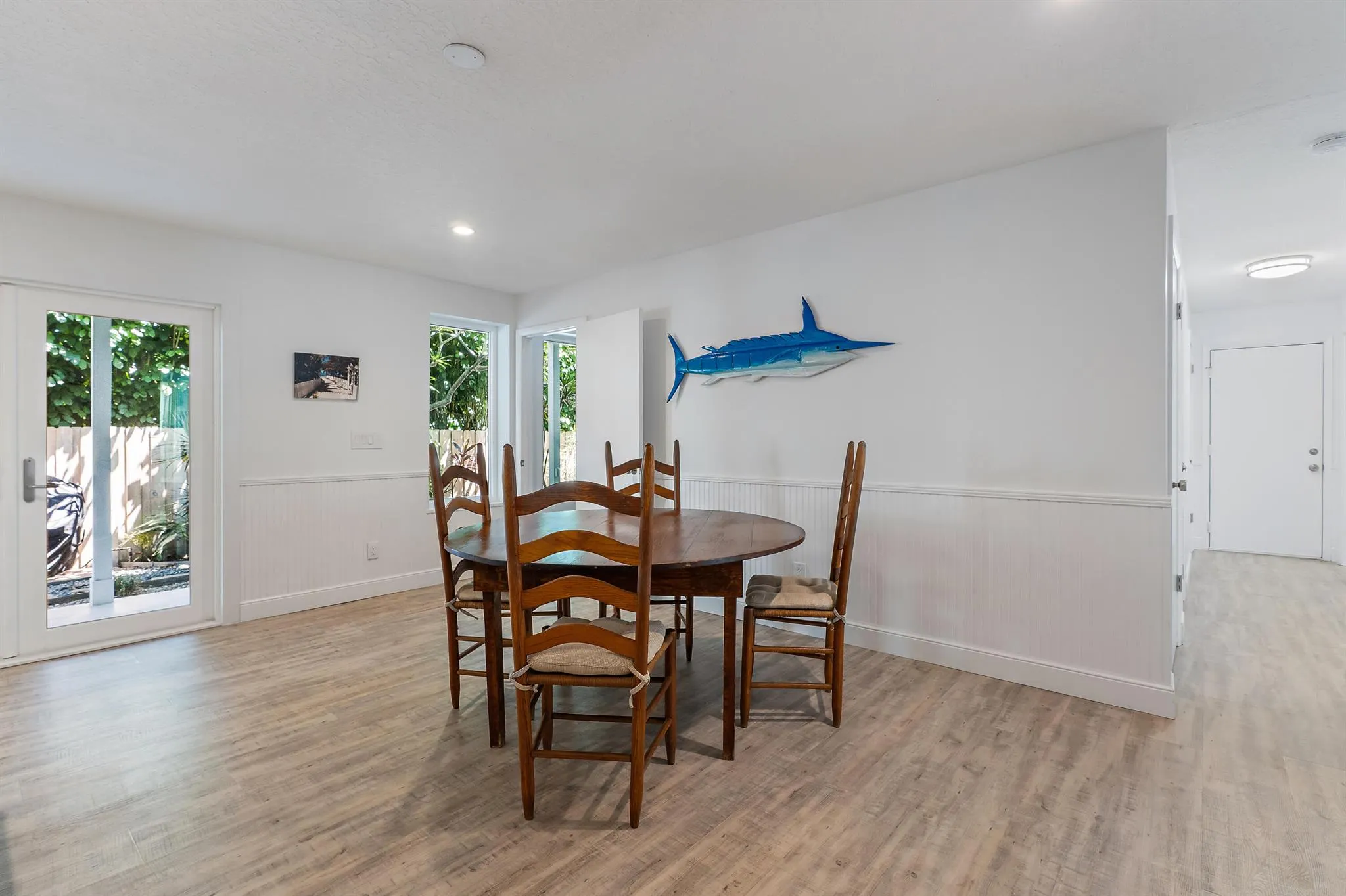 3463 Canal Court