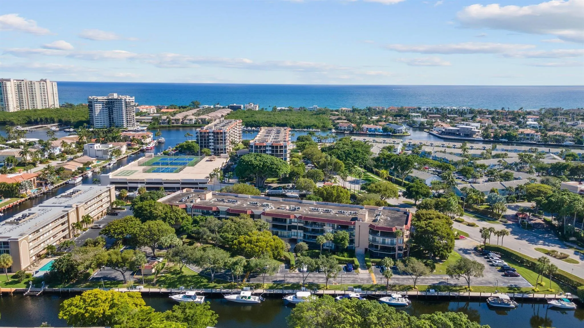 799 Jeffery Street, #302
