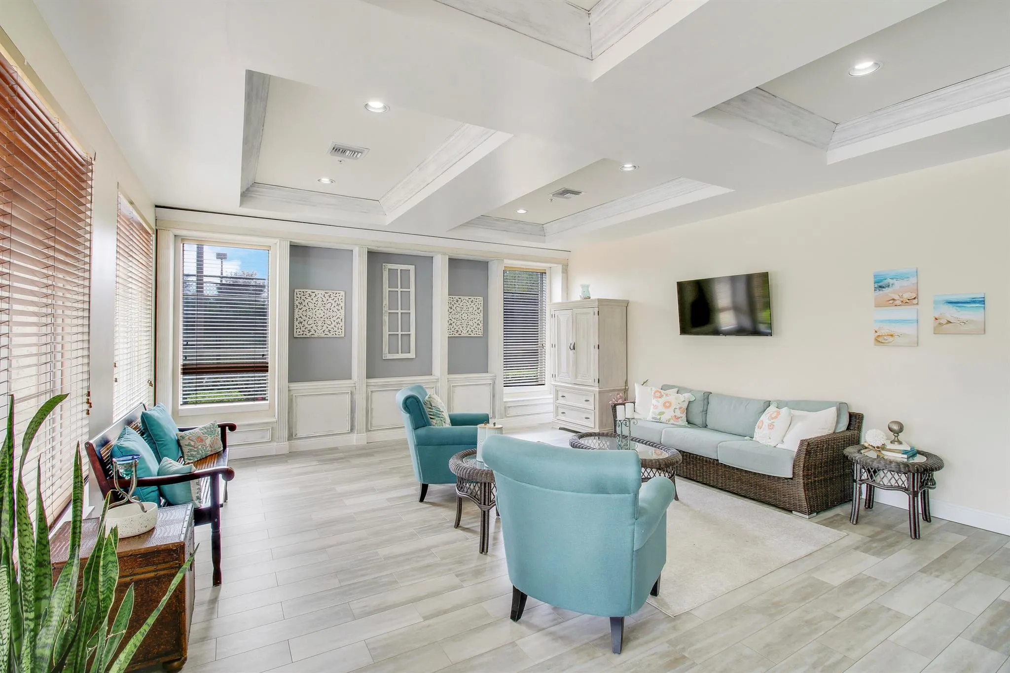 11760 Saint Andrews Place, #303