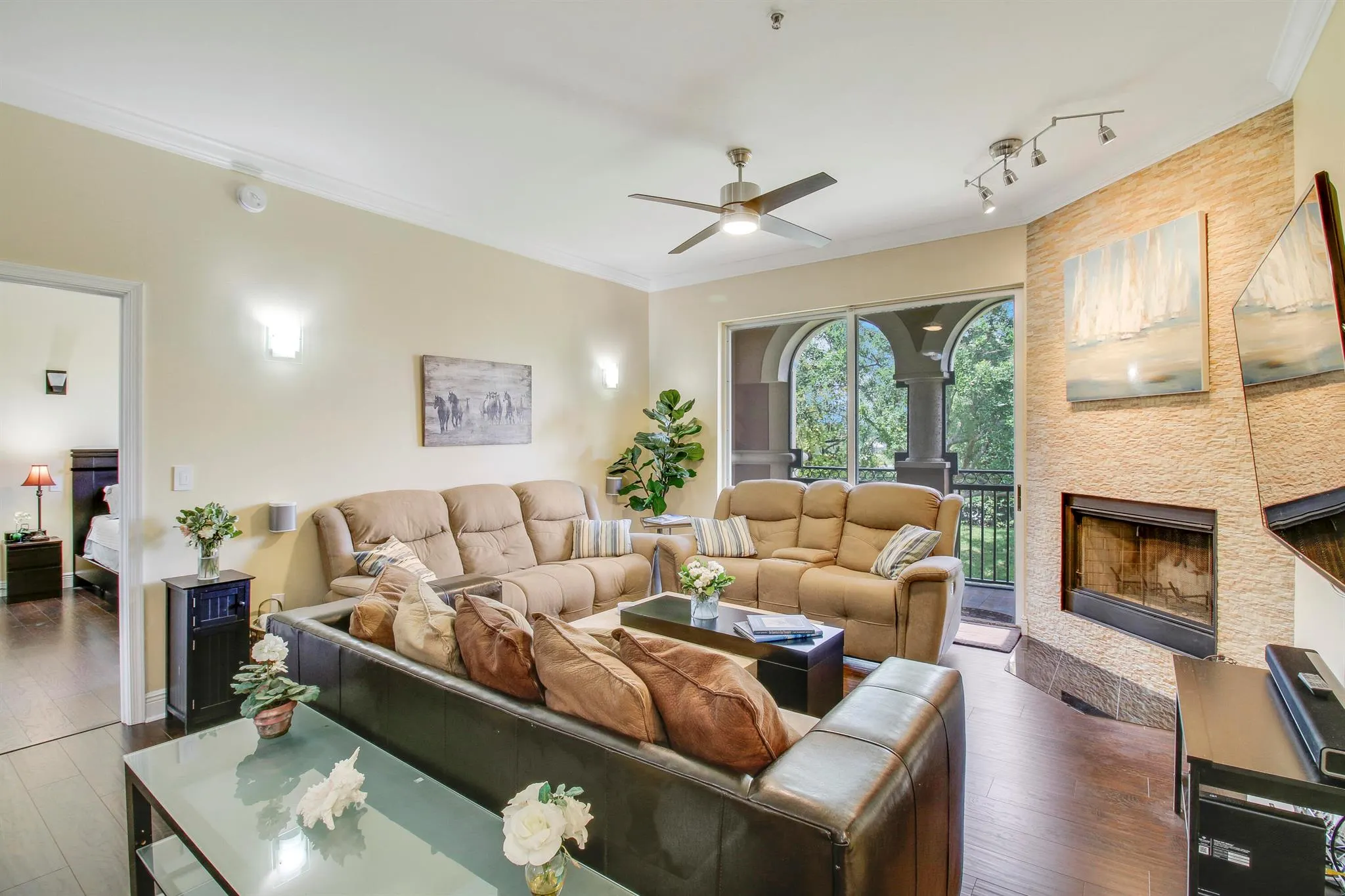 11760 Saint Andrews Place, #303