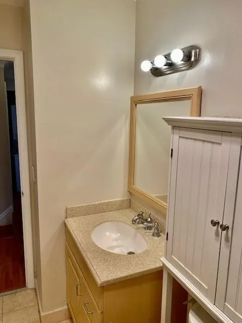 2124 Sherwood Forest Boulevard, #35