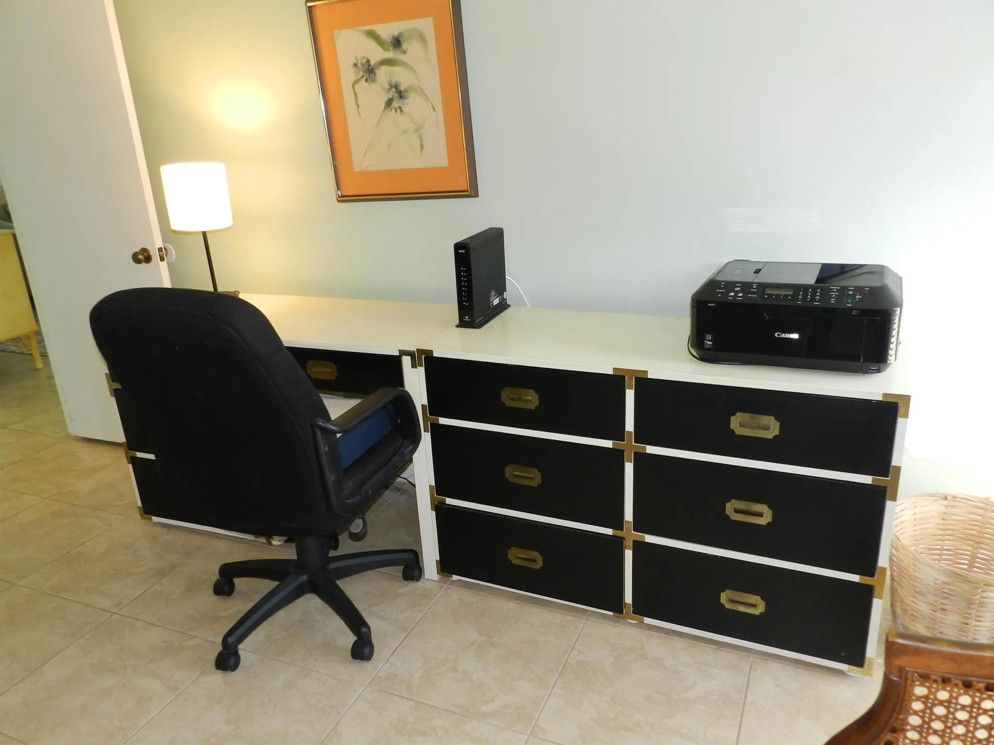 6 Greenway Village N, #202