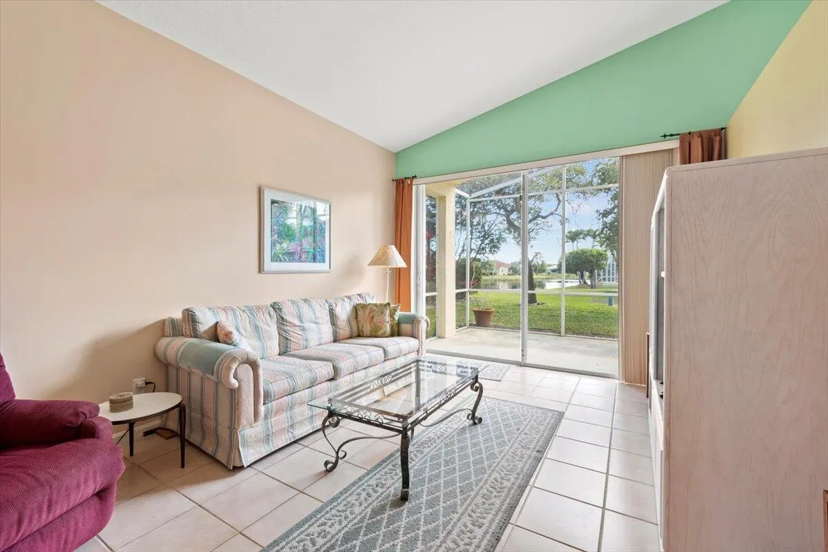3320 Fairway Oaks Trail