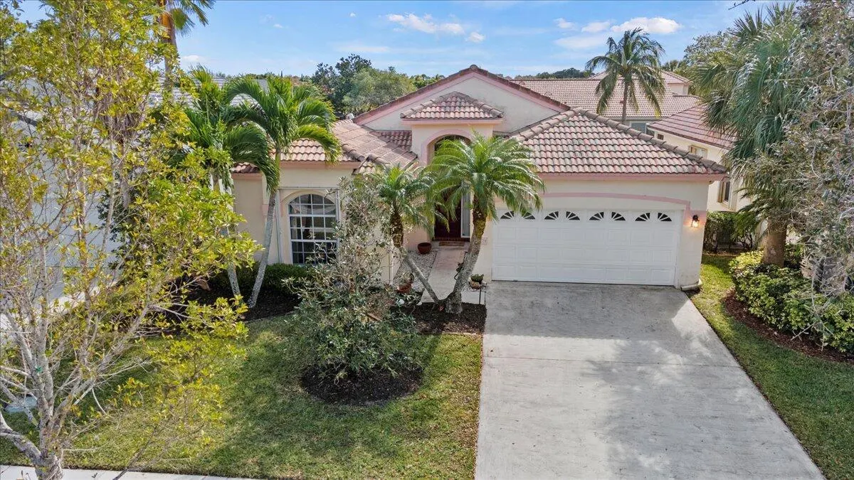 3320 Fairway Oaks Trail