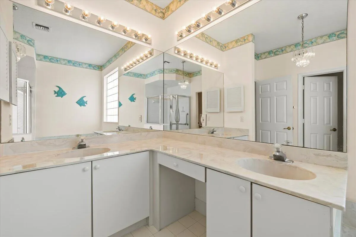 3320 Fairway Oaks Trail