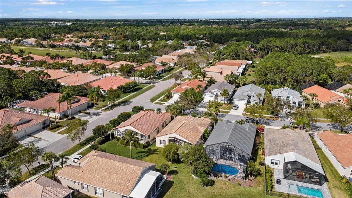 3320 Fairway Oaks Trail
