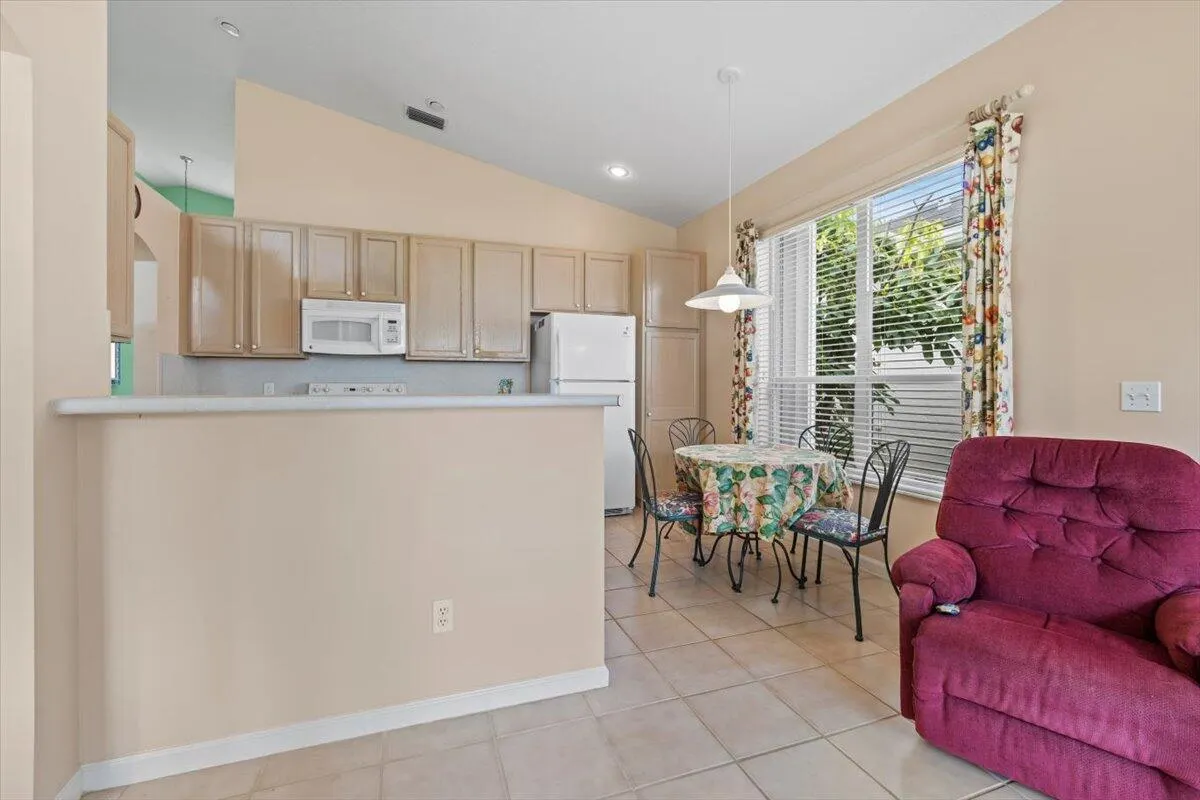 3320 Fairway Oaks Trail