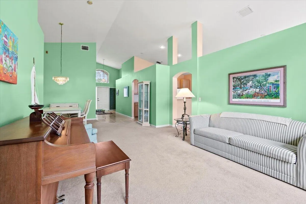 3320 Fairway Oaks Trail