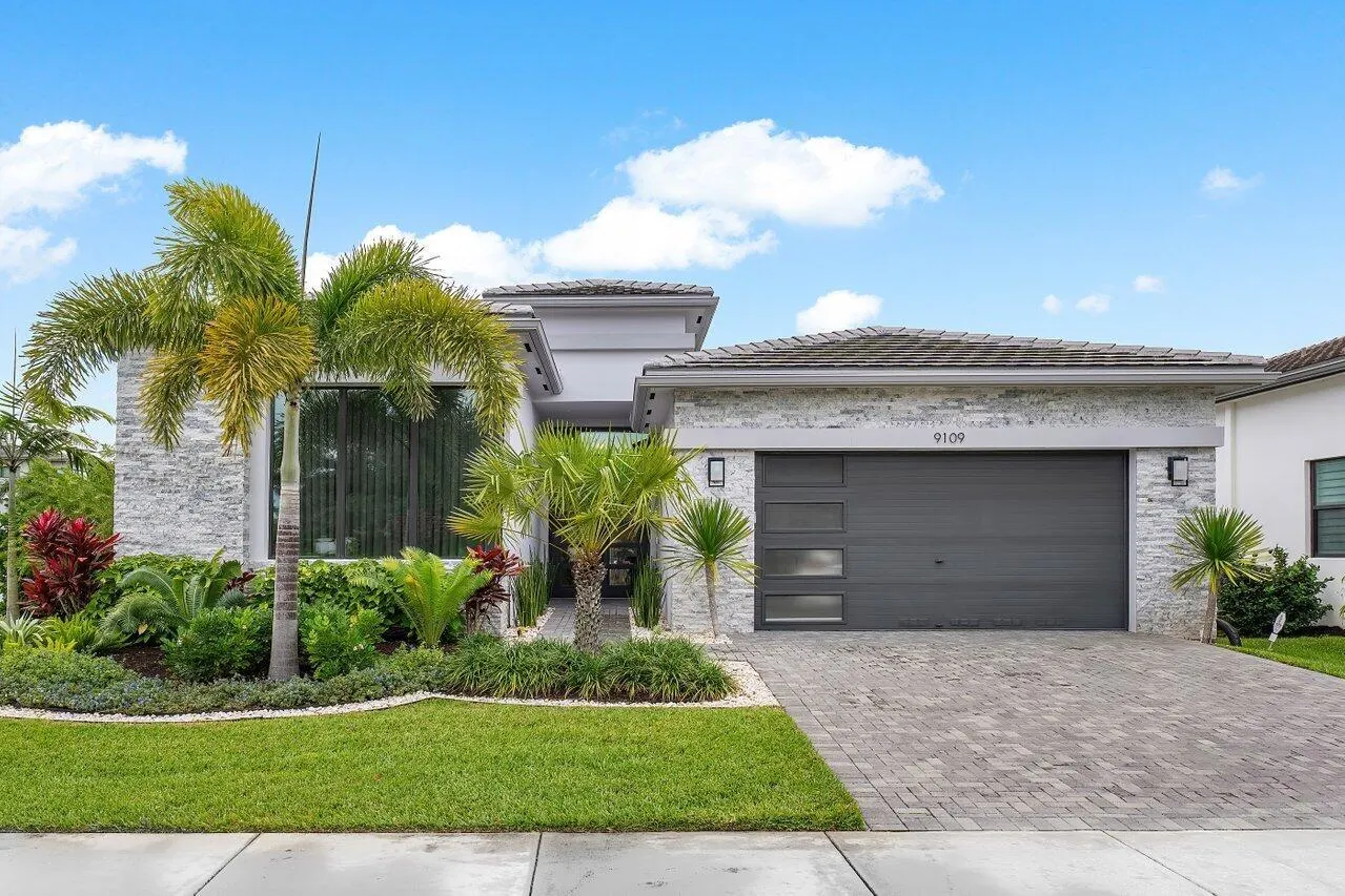 9109 Fiano Place