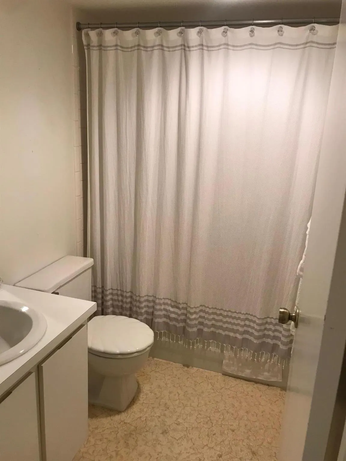 3186 Via Poinciana, #211