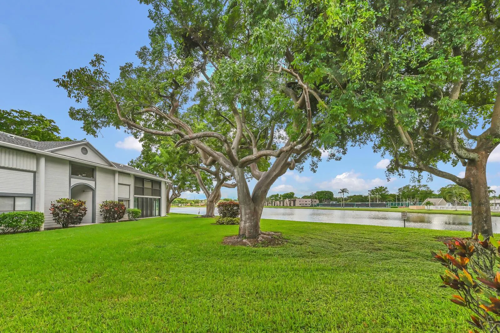 15465 Lakes Of Delray Boulevard, #101