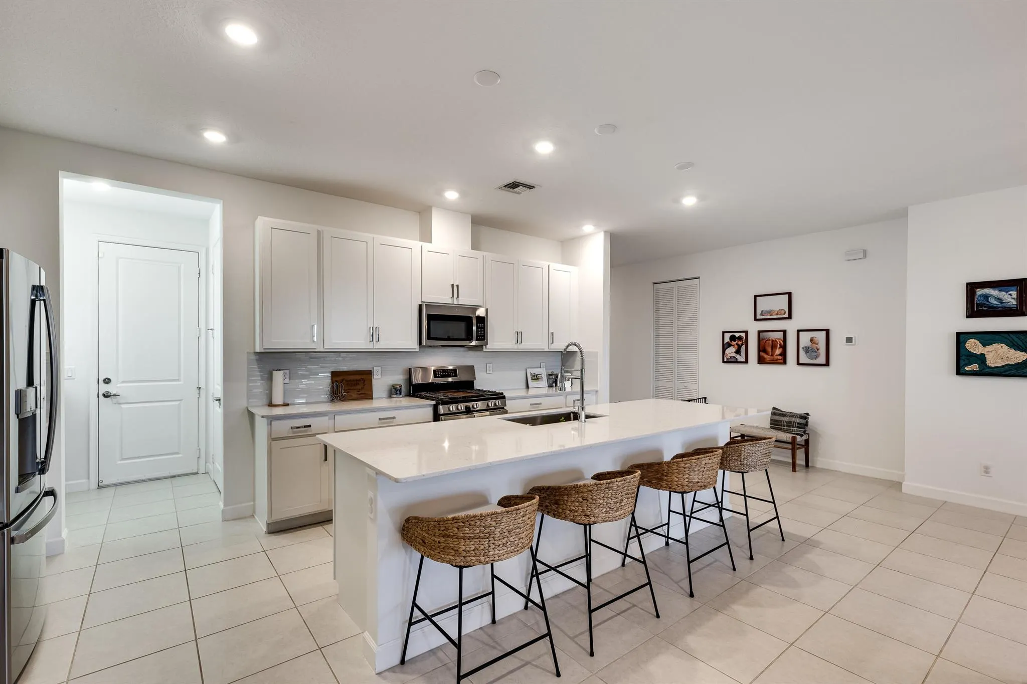 1633 Whistlegrass Lane