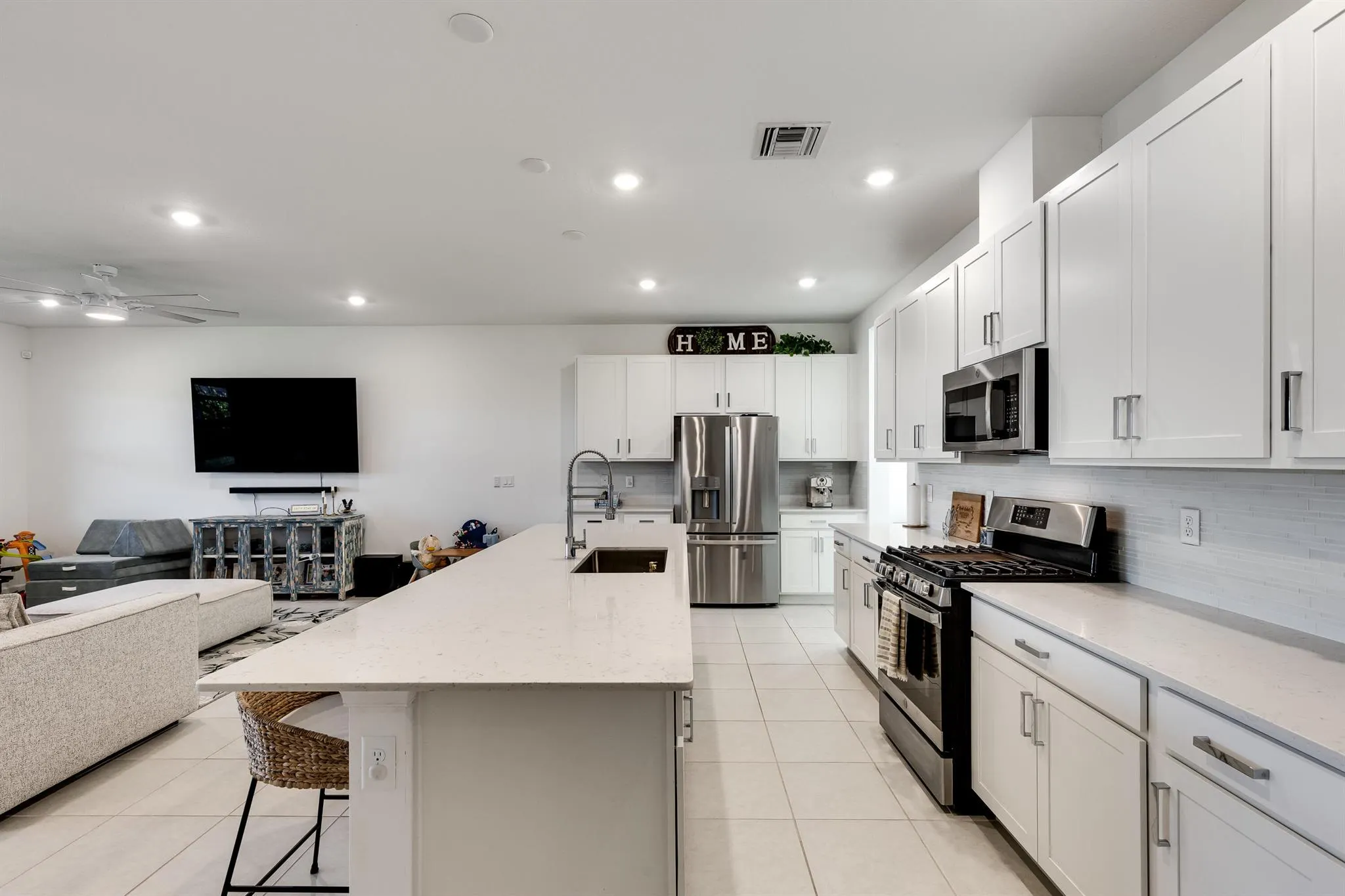 1633 Whistlegrass Lane