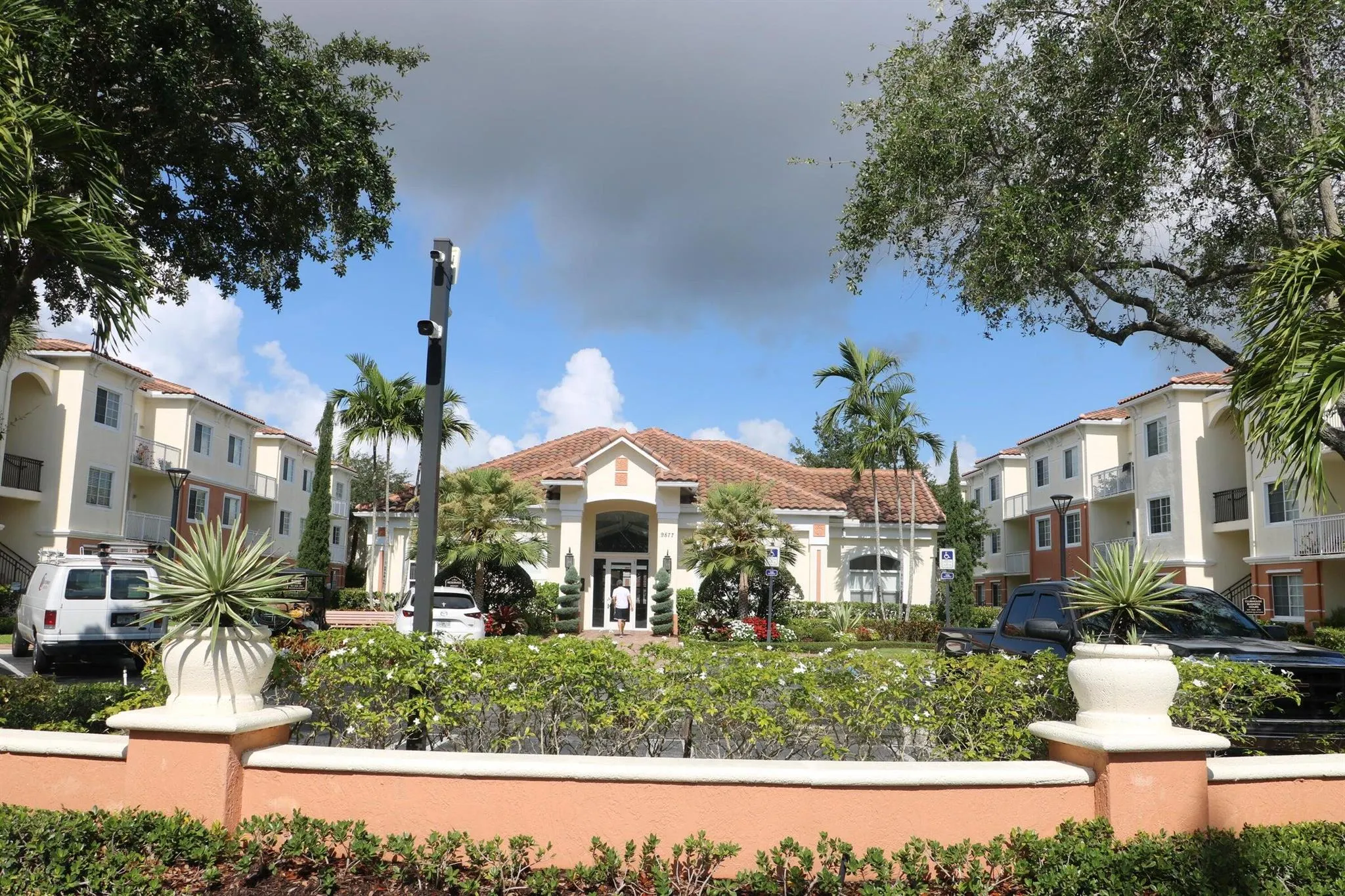 9825 Baywinds Drive, #1208
