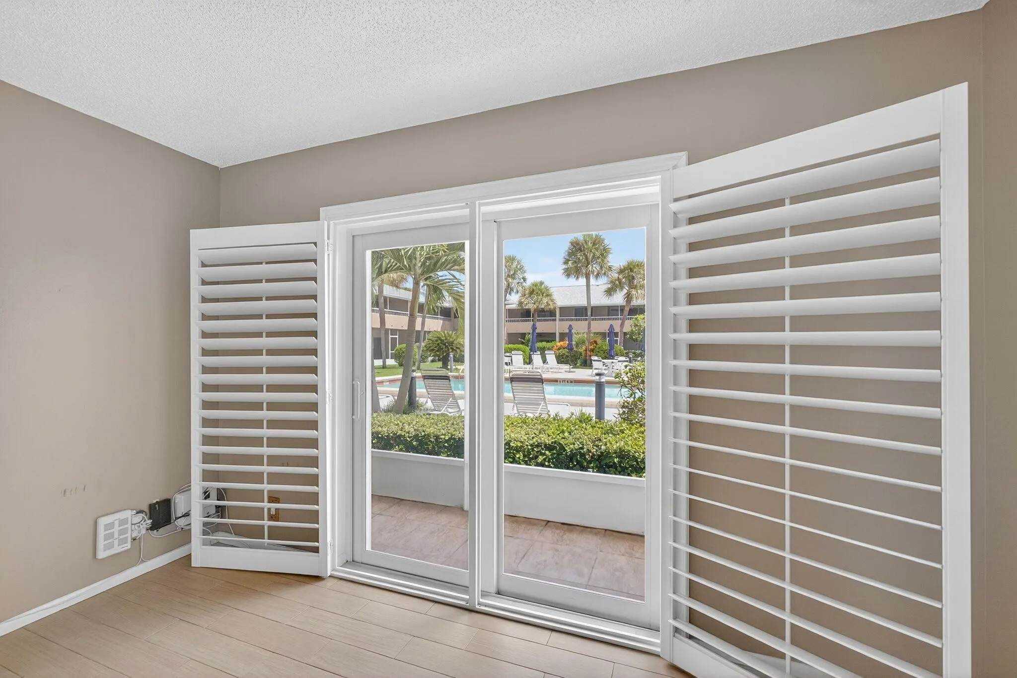 1100 Surf Road, #109