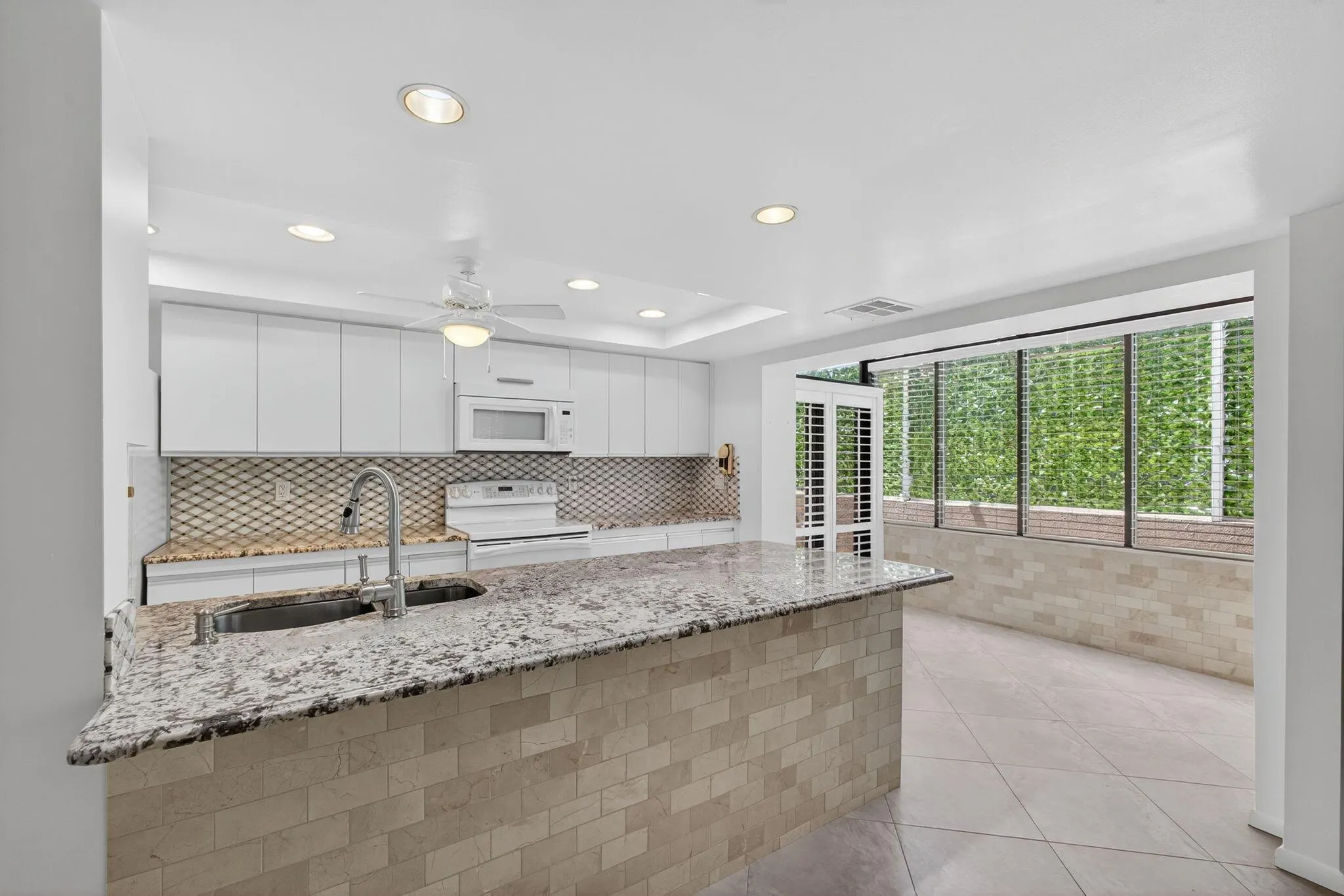 1100 Surf Road, #109