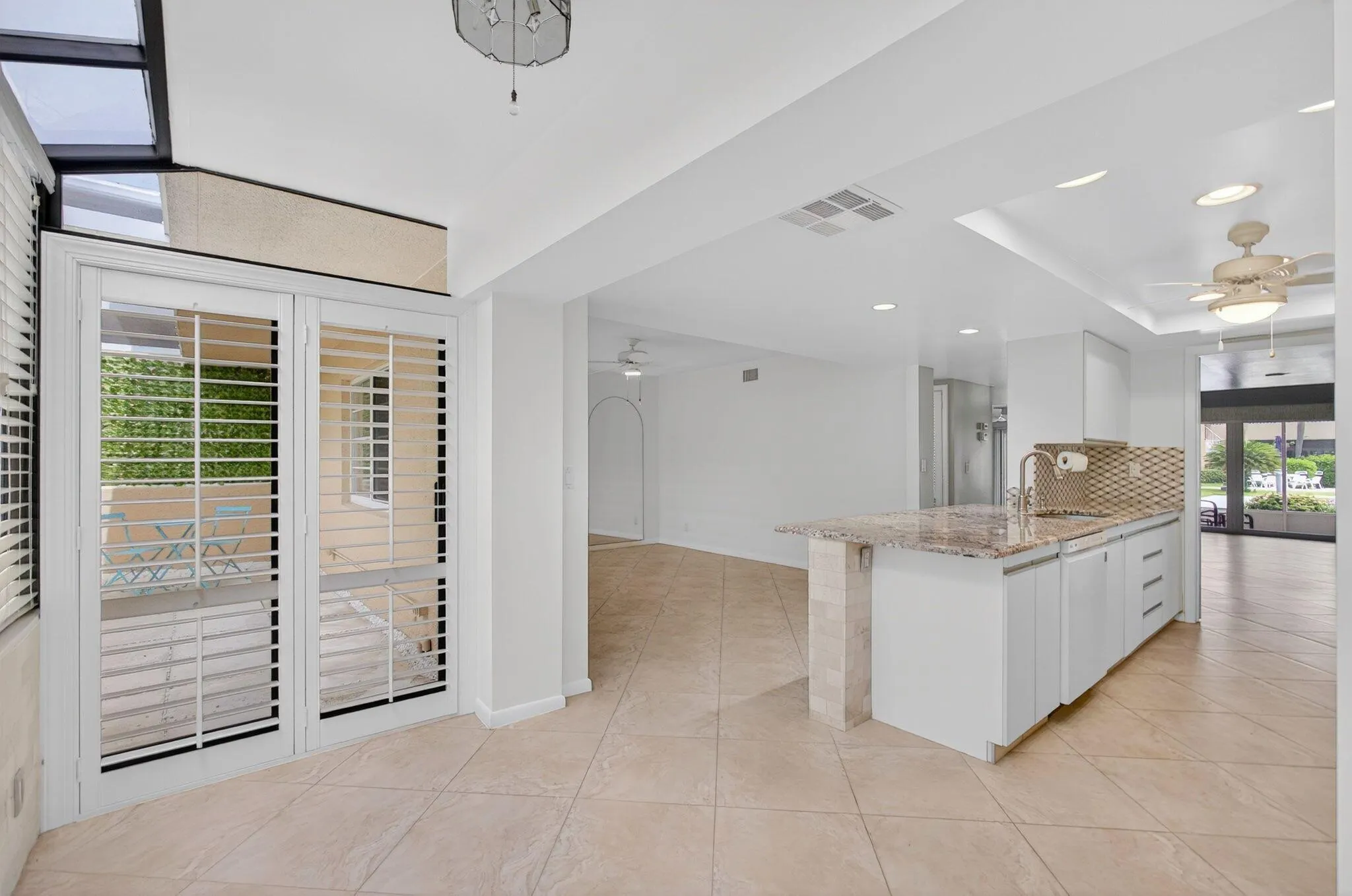 1100 Surf Road, #109