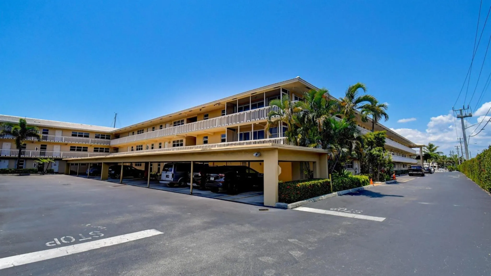 1200 SW 12th Court, #309