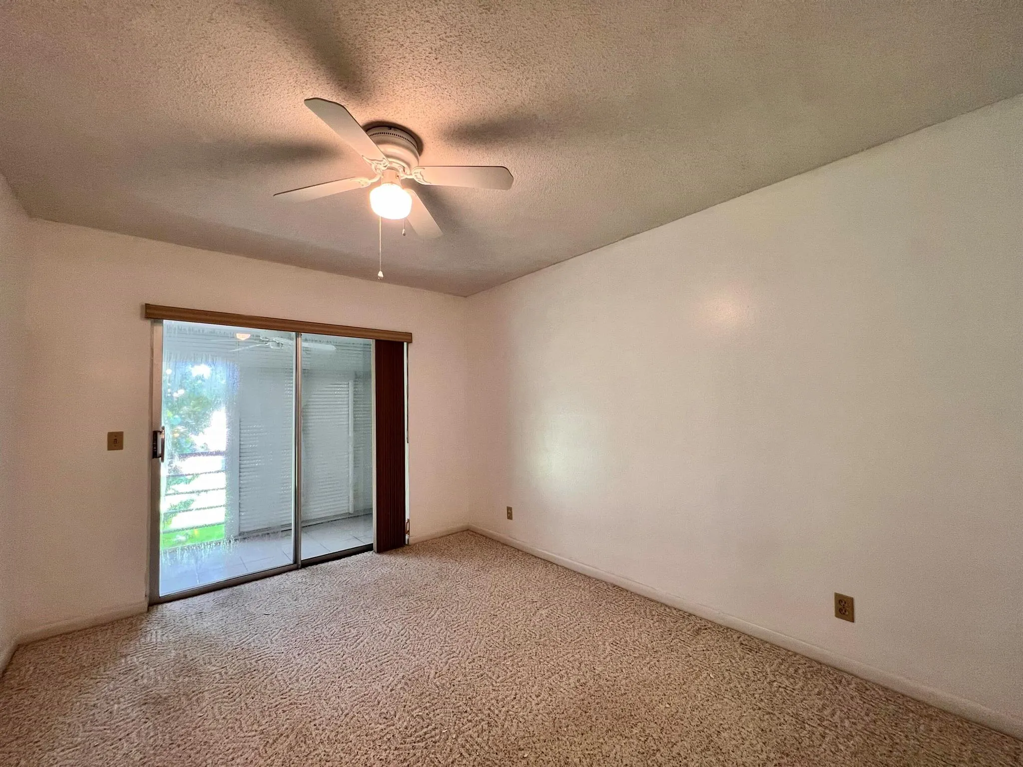 61 Hastings D