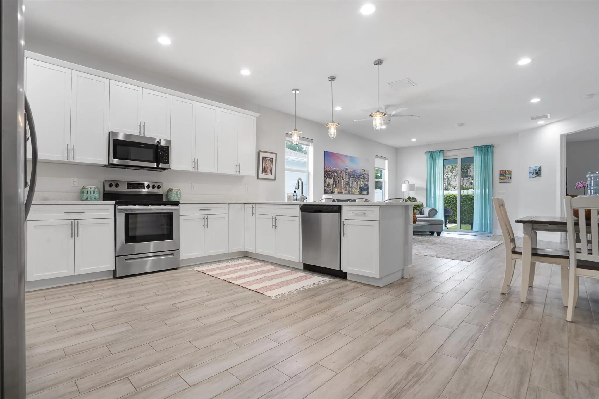 1033 Mango Drive