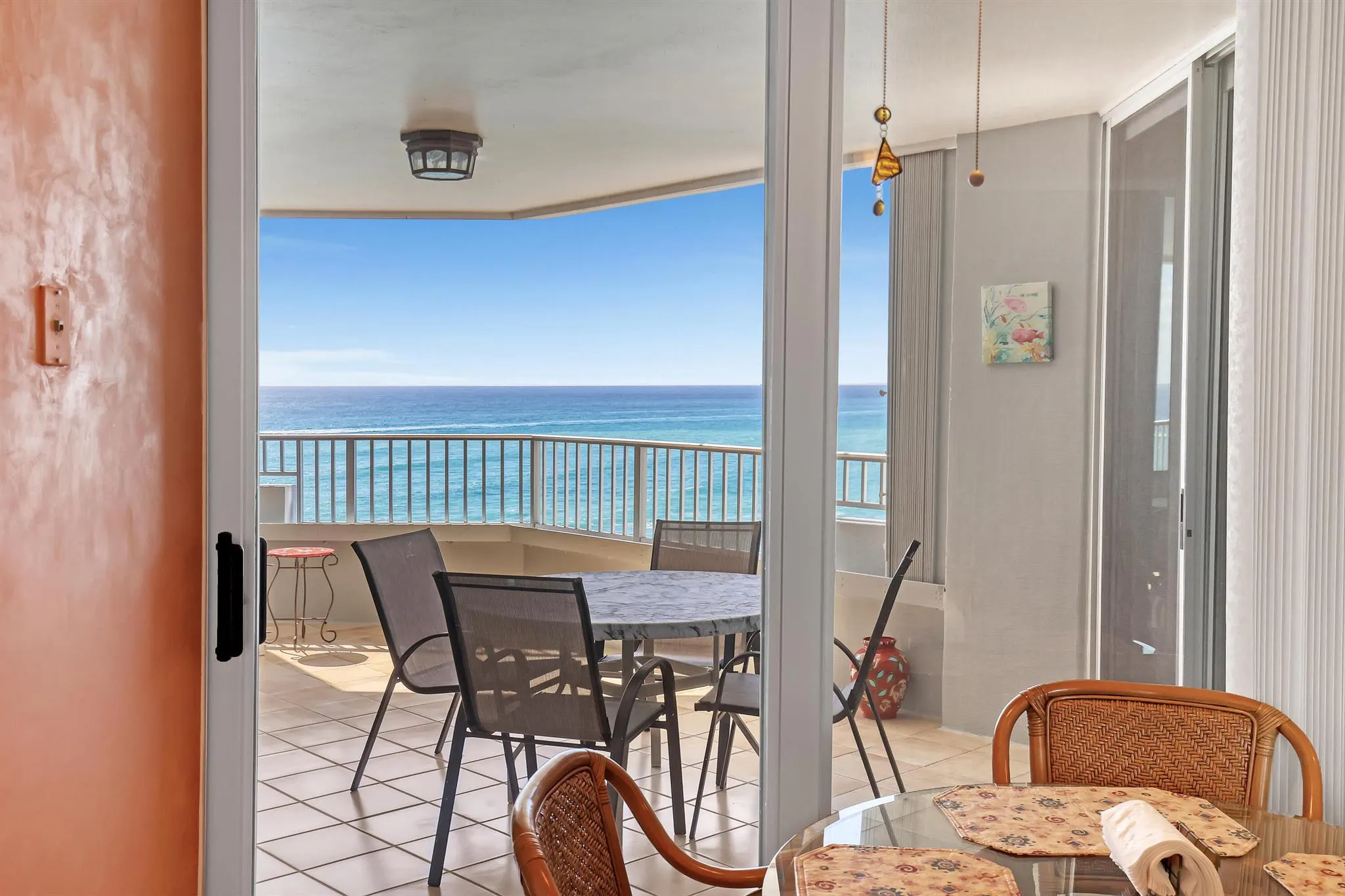 5200 N Ocean Drive, #904