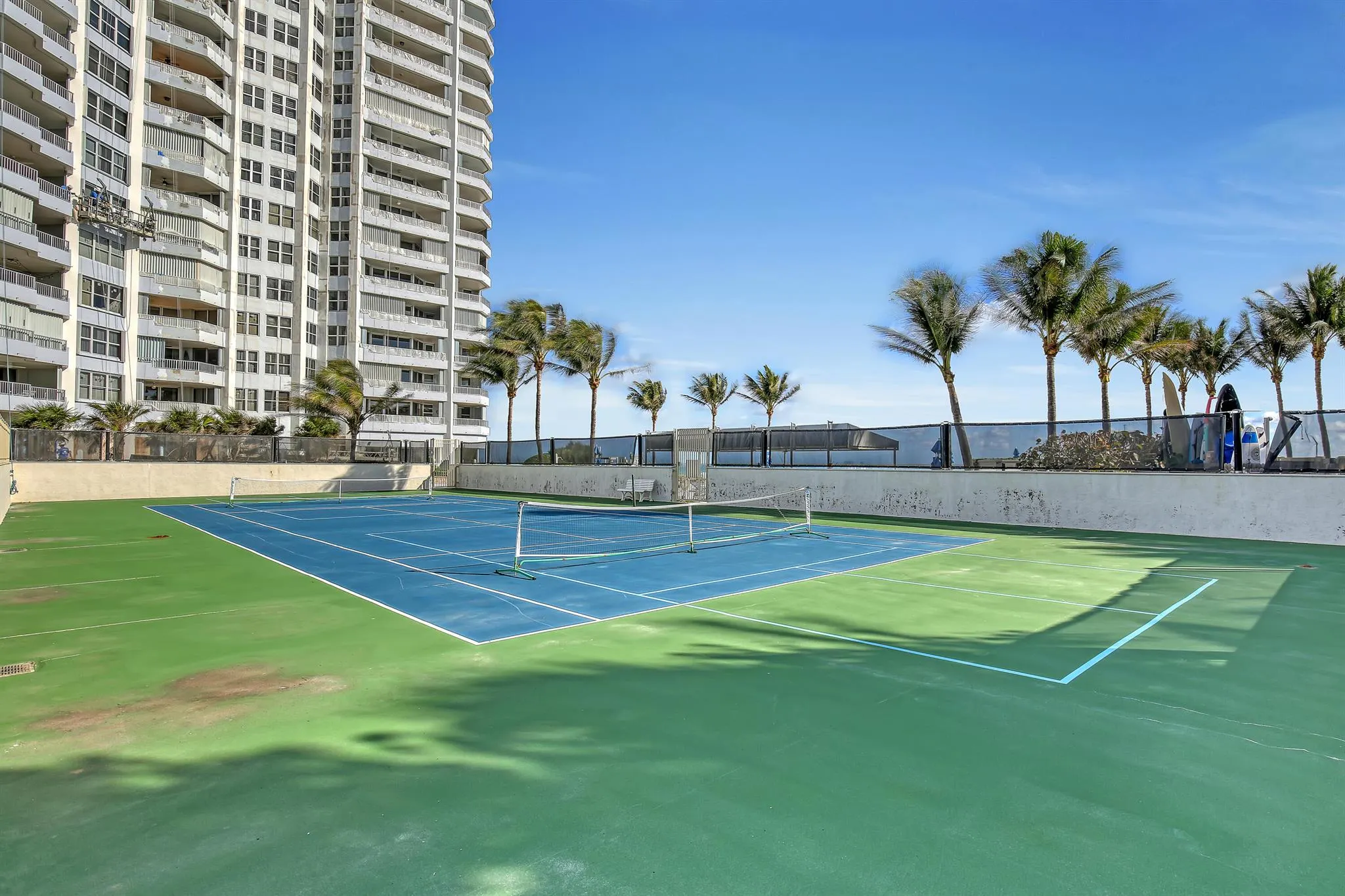5200 N Ocean Drive, #904