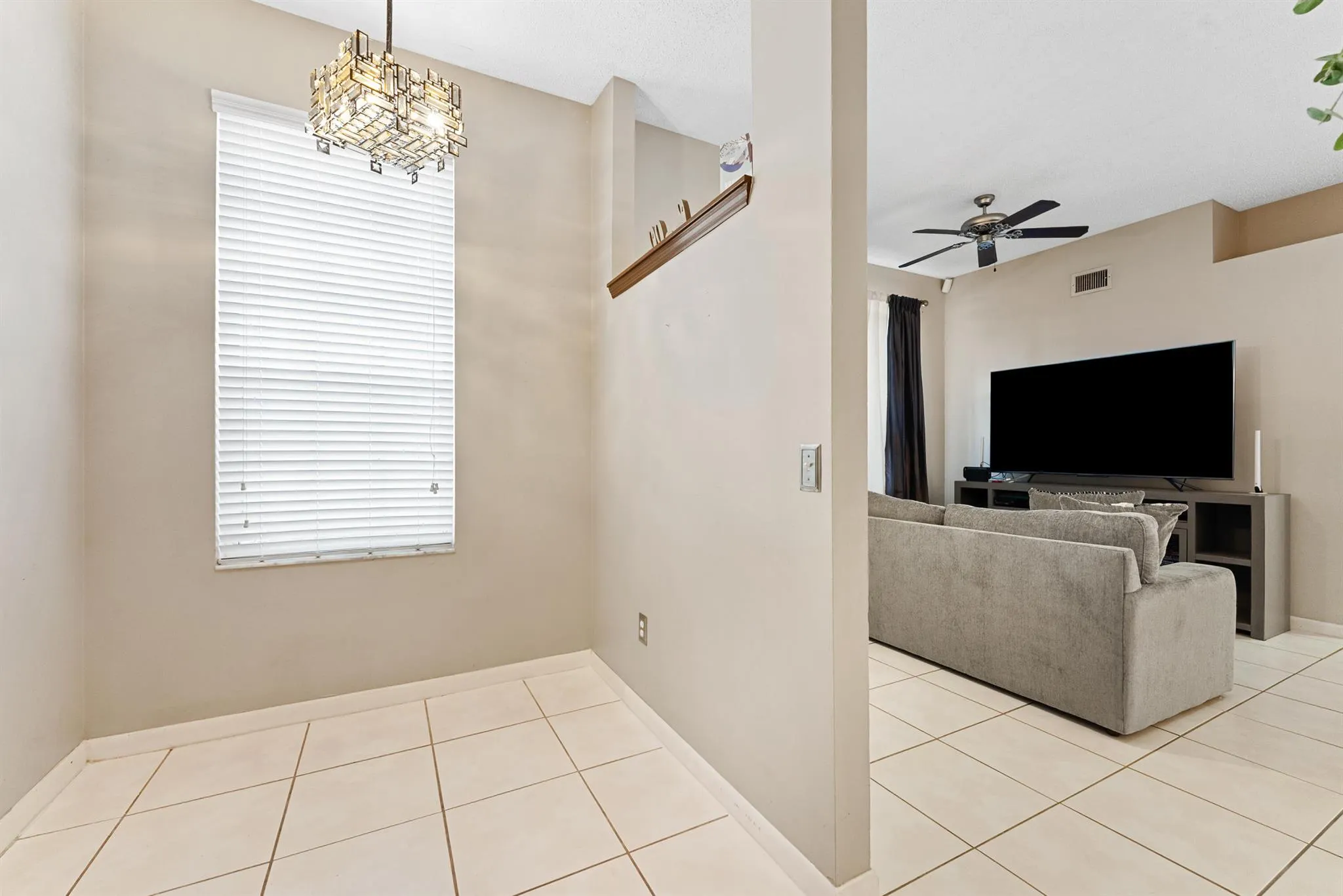 1134 Aviary Road