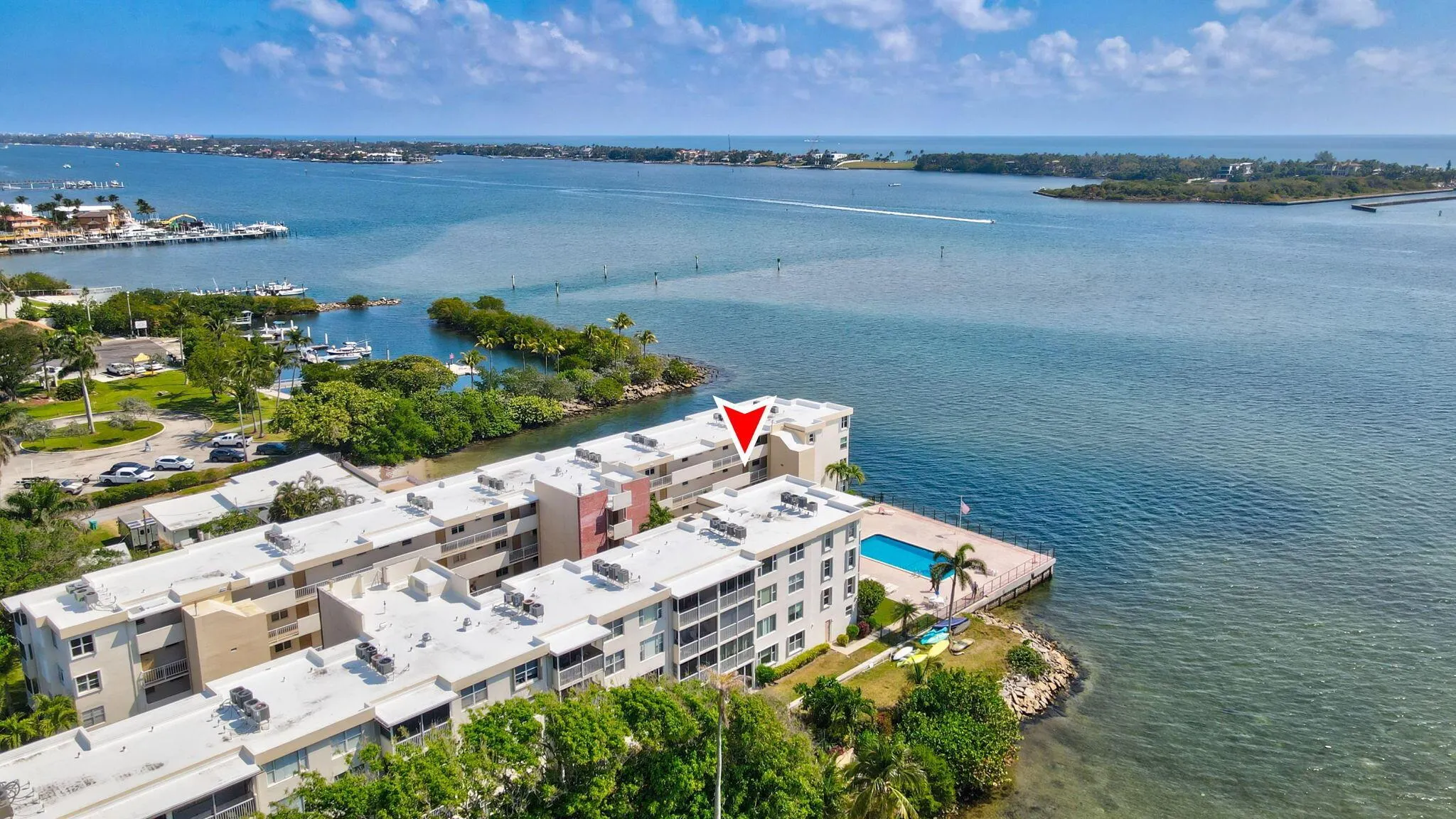 1820 New Palm Way, #202