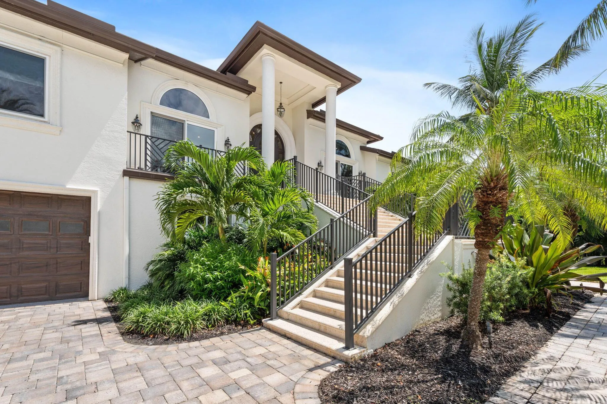 130 N Sewalls Point Road