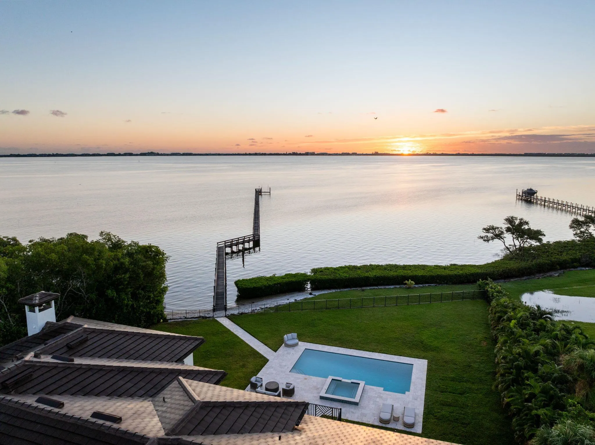 130 N Sewalls Point Road