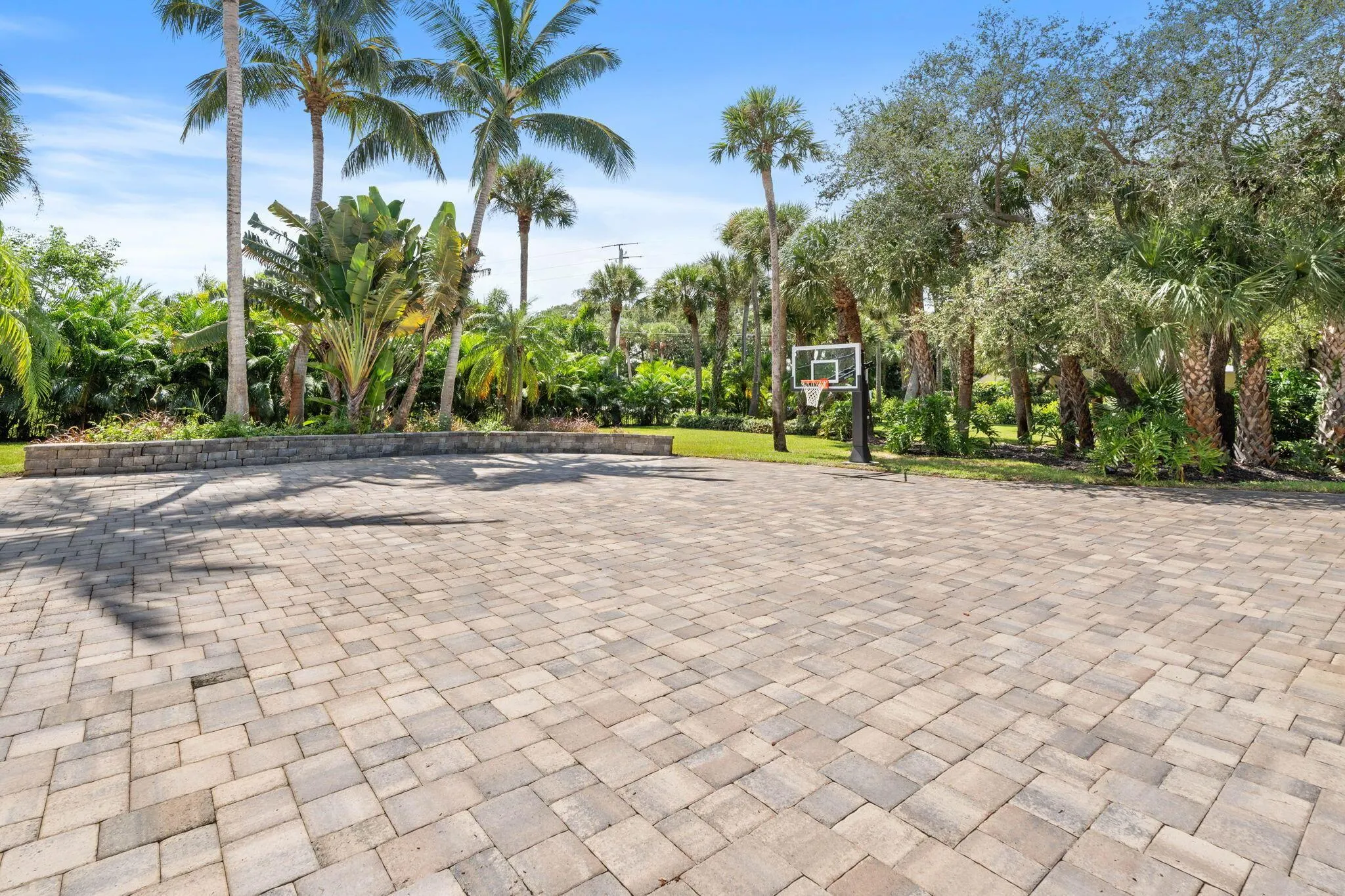 130 N Sewalls Point Road