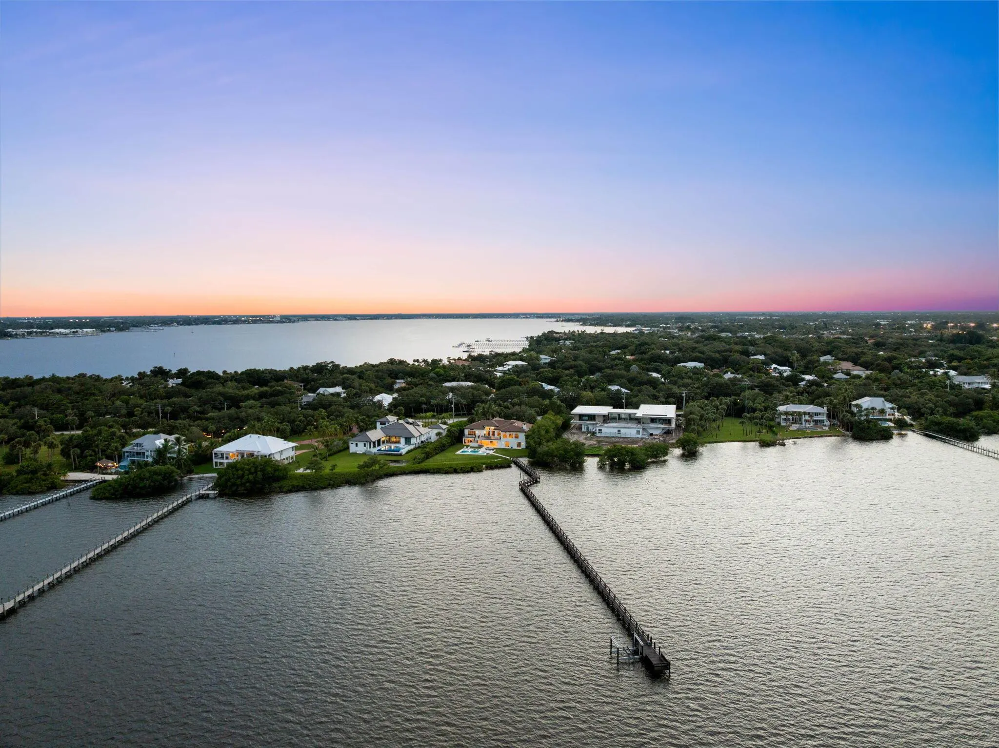 130 N Sewalls Point Road