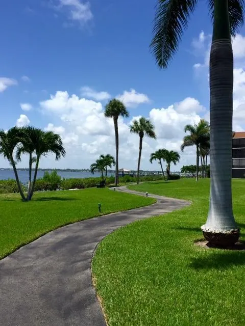 3492 NE Causeway Boulevard, #103