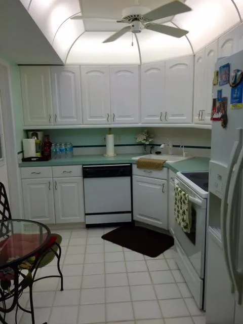 3492 NE Causeway Boulevard, #103