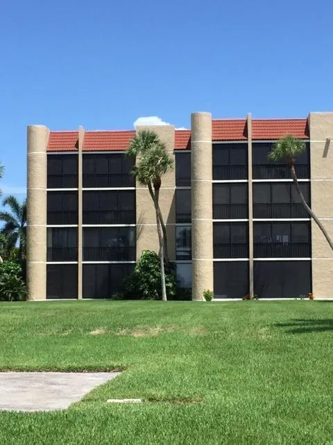 3492 NE Causeway Boulevard, #103