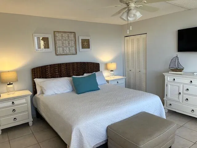 2800 N Ocean Drive, #B-4b