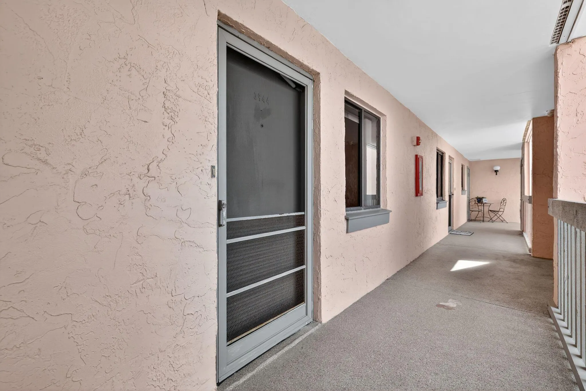 2400 S Ocean Drive, #3944