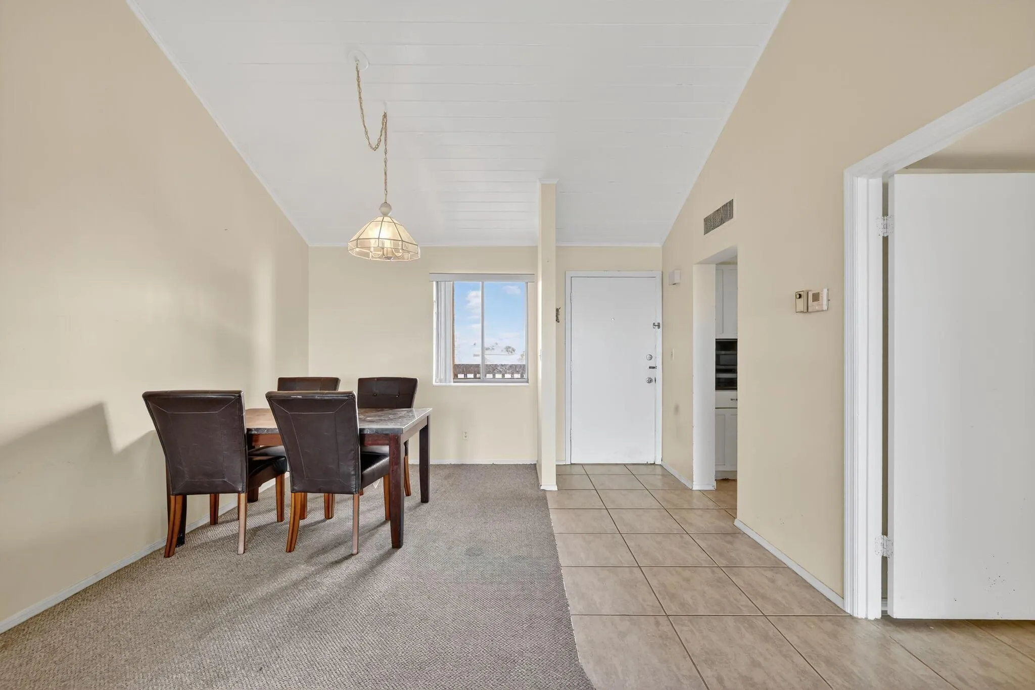 2400 S Ocean Drive, #3944