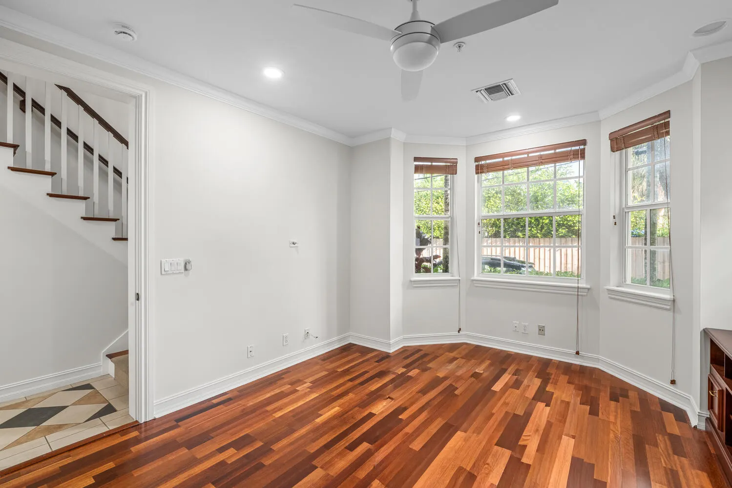 310 Tuxedo Lane