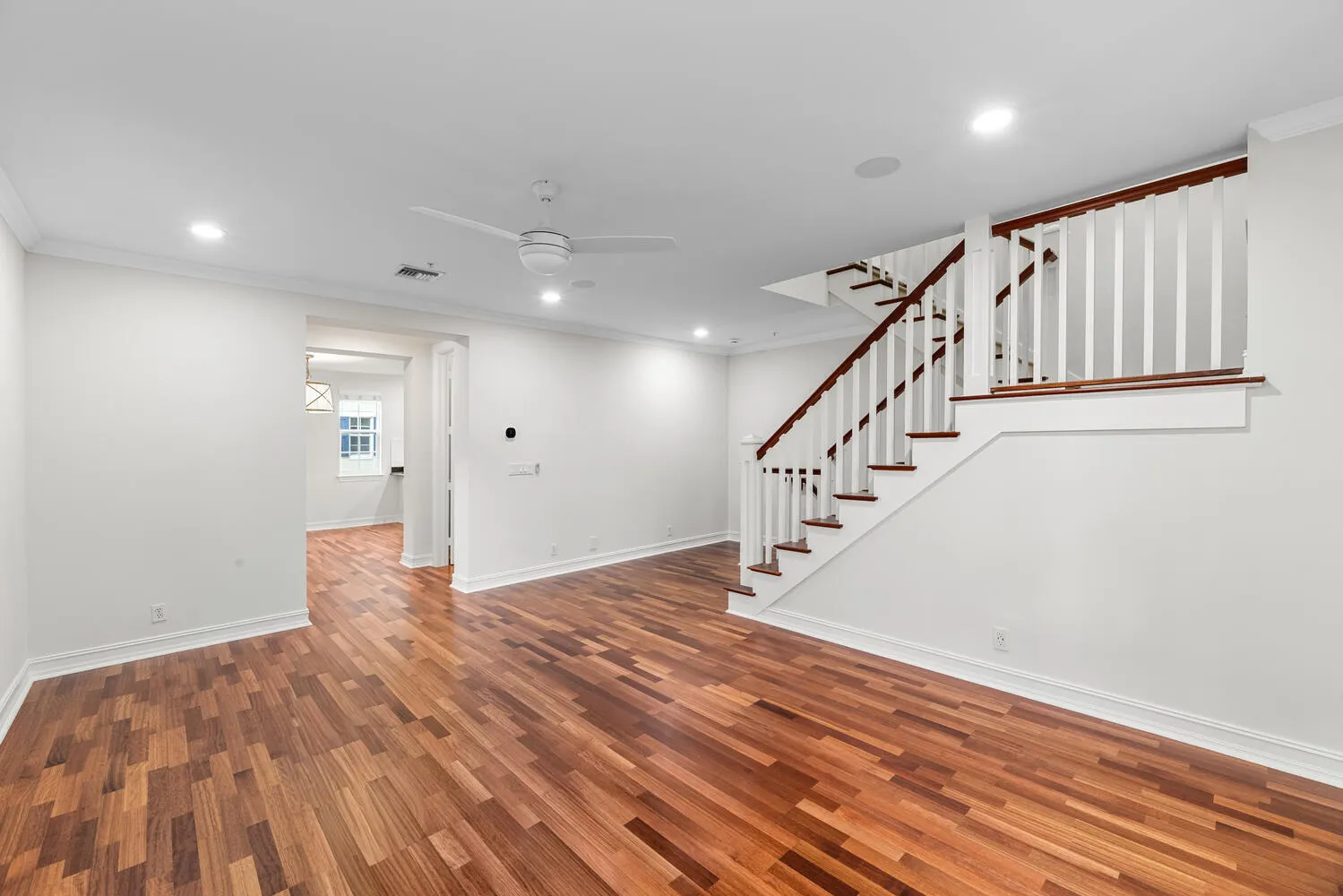 310 Tuxedo Lane