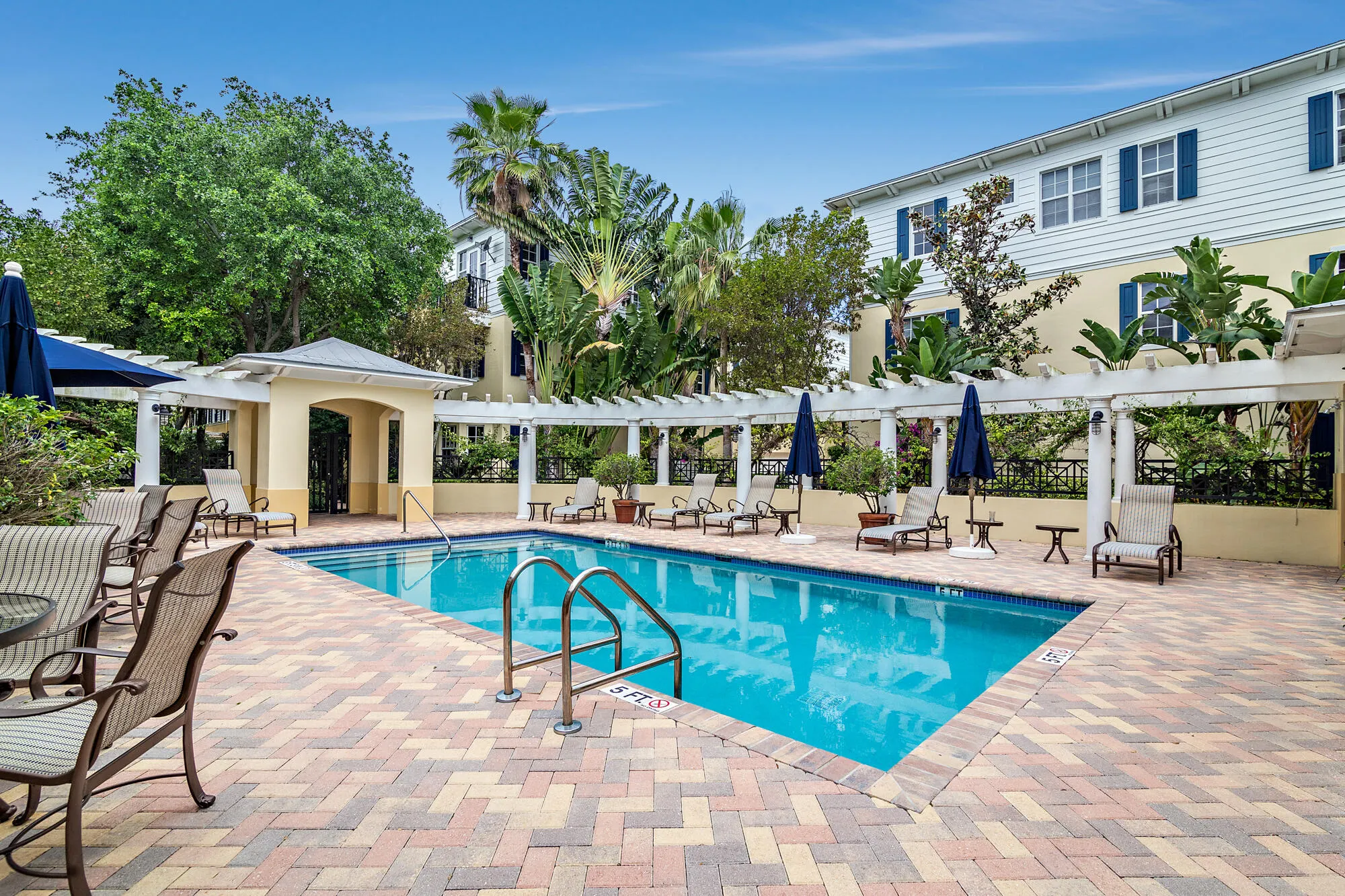 310 Tuxedo Lane