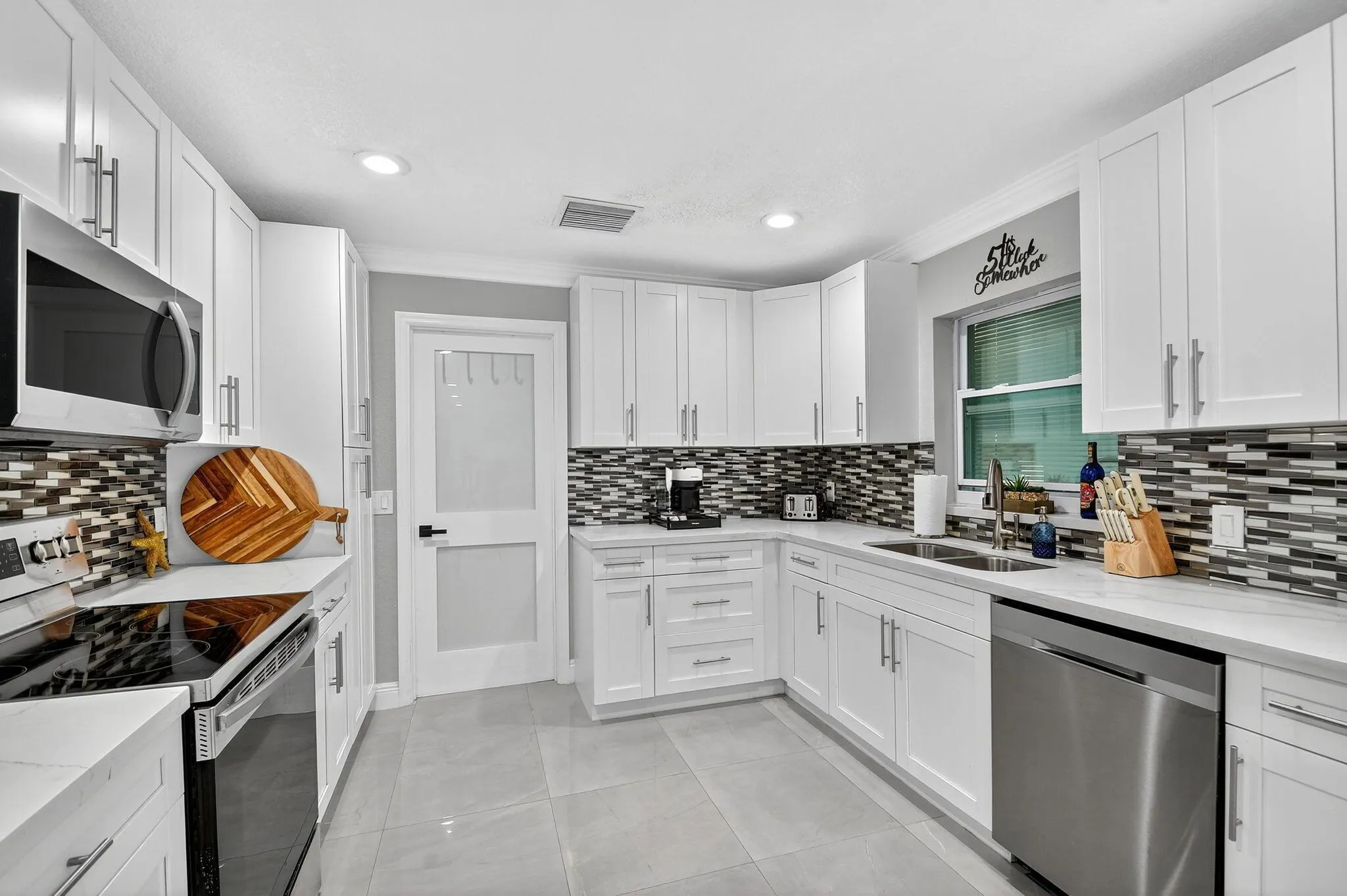 2760 SW 11th Street