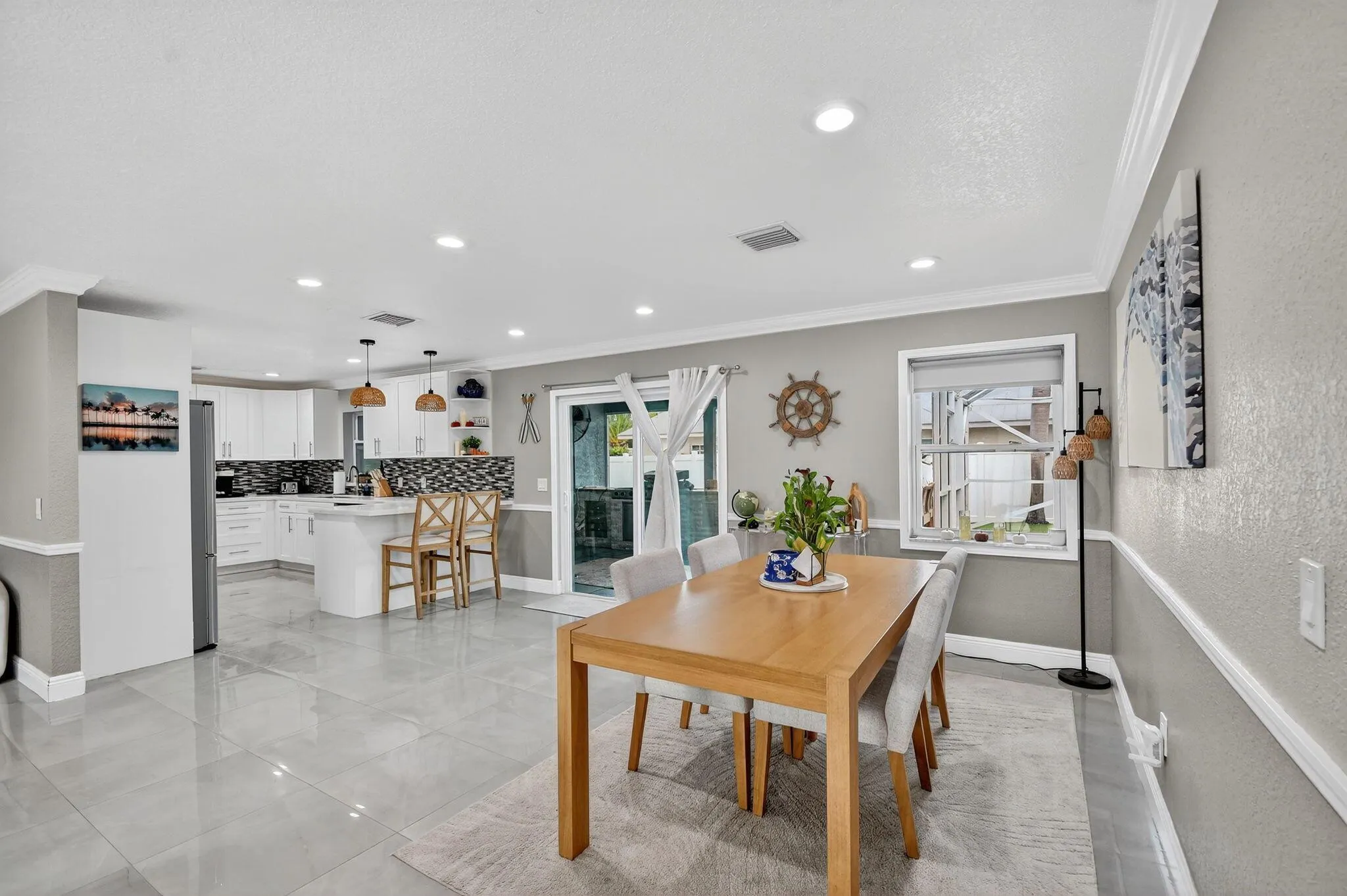 2760 SW 11th Street