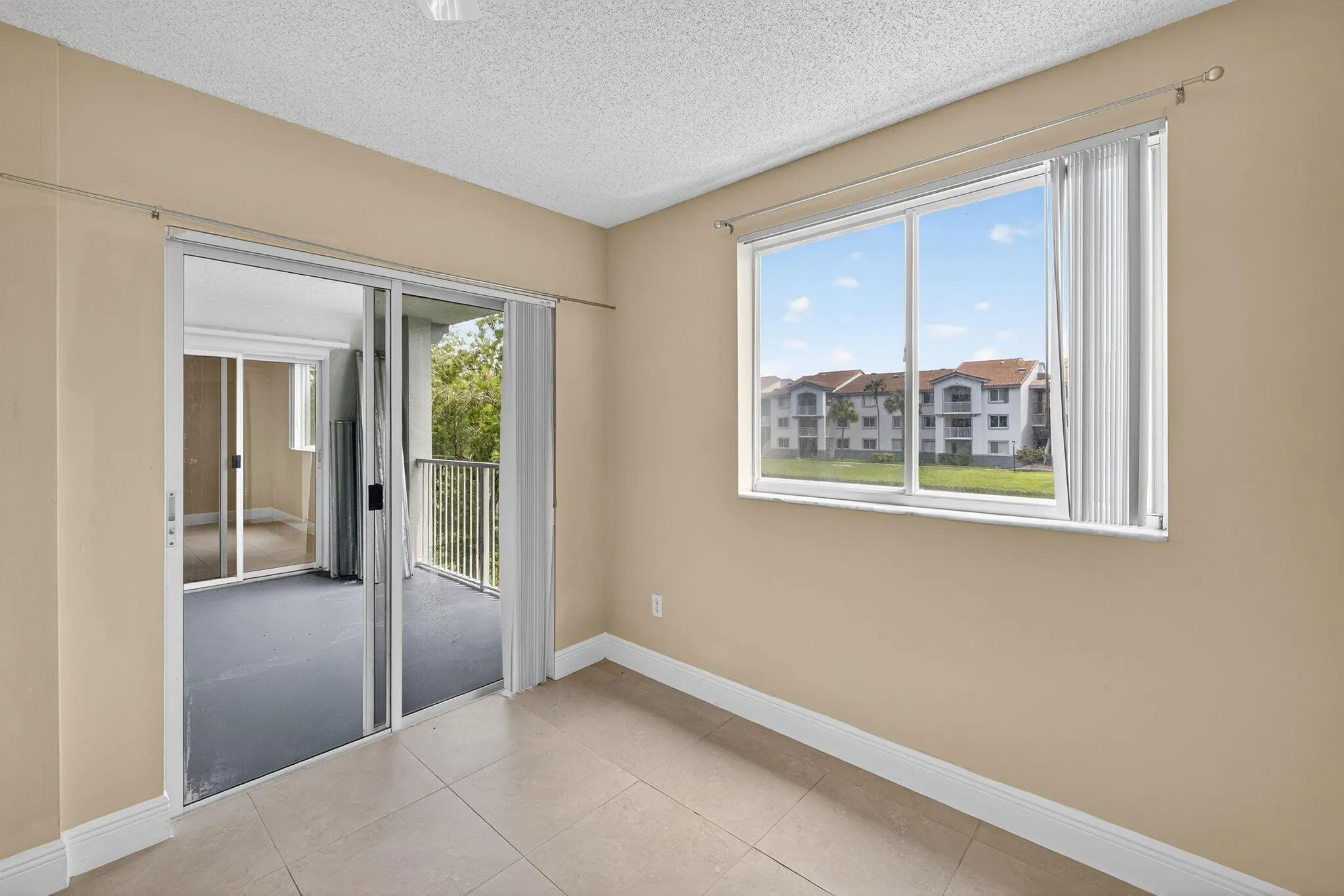 2640 S University Drive, #220