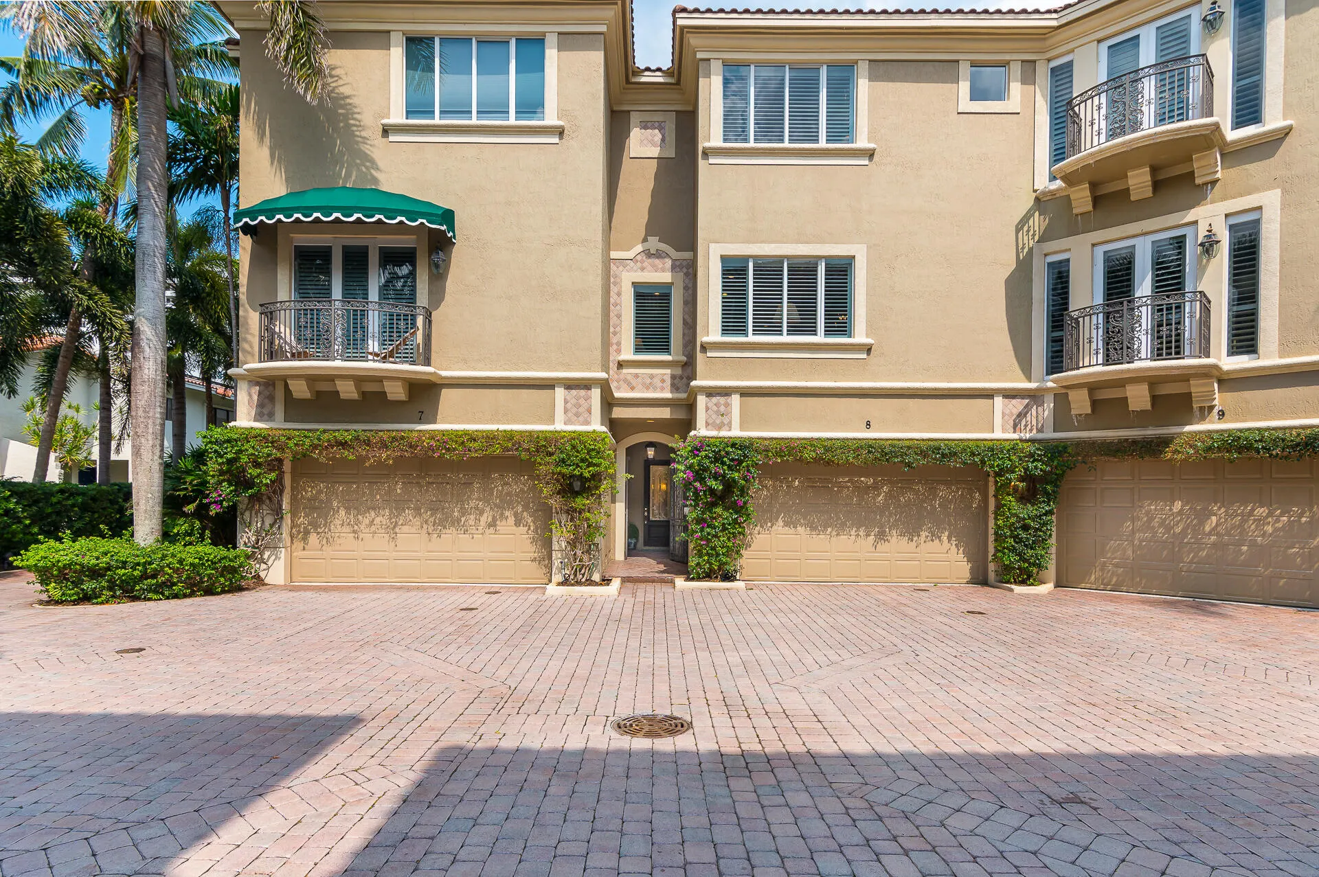 921 Osceola Drive, #8