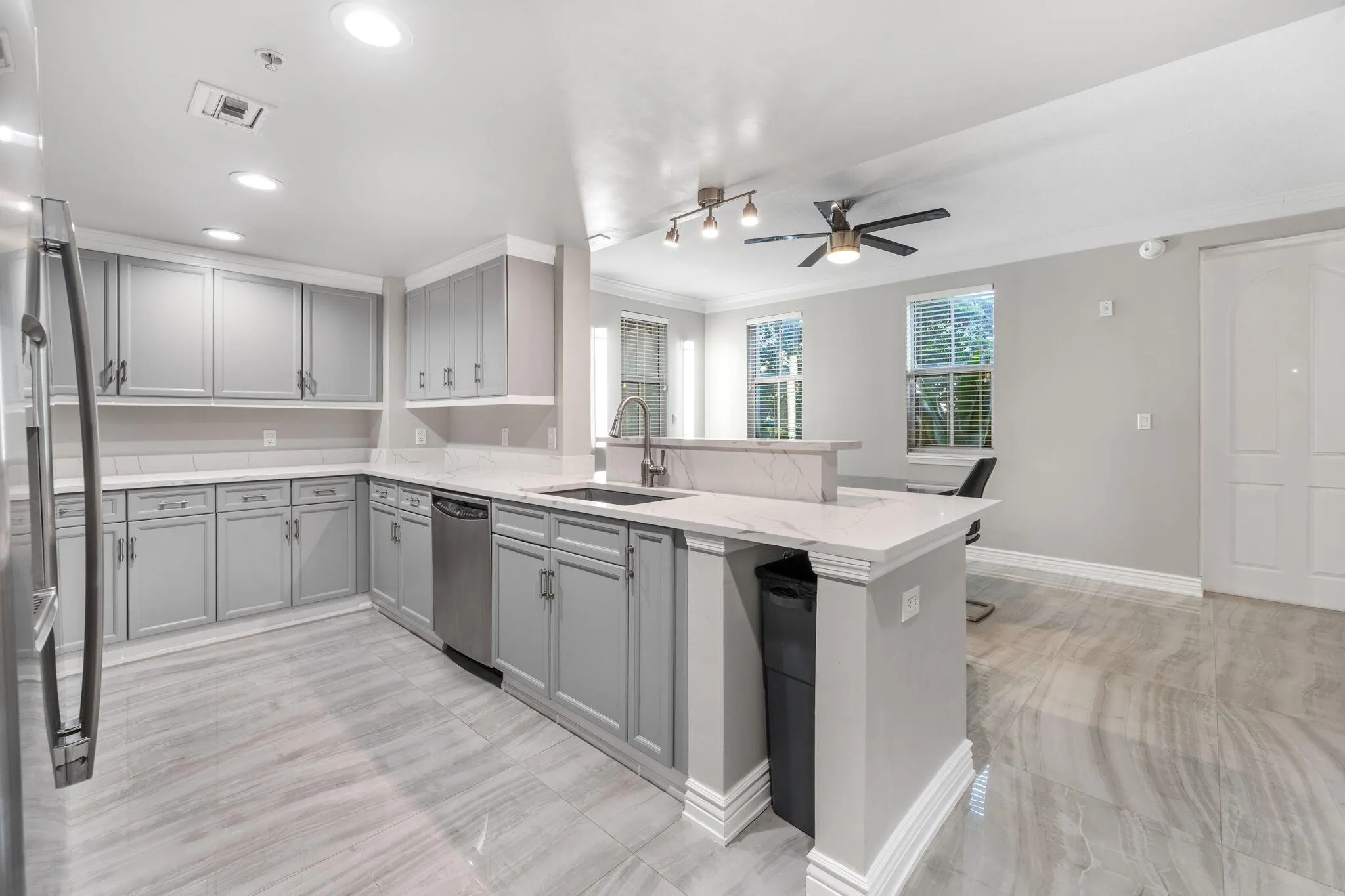 3940 N Flagler Drive, #101