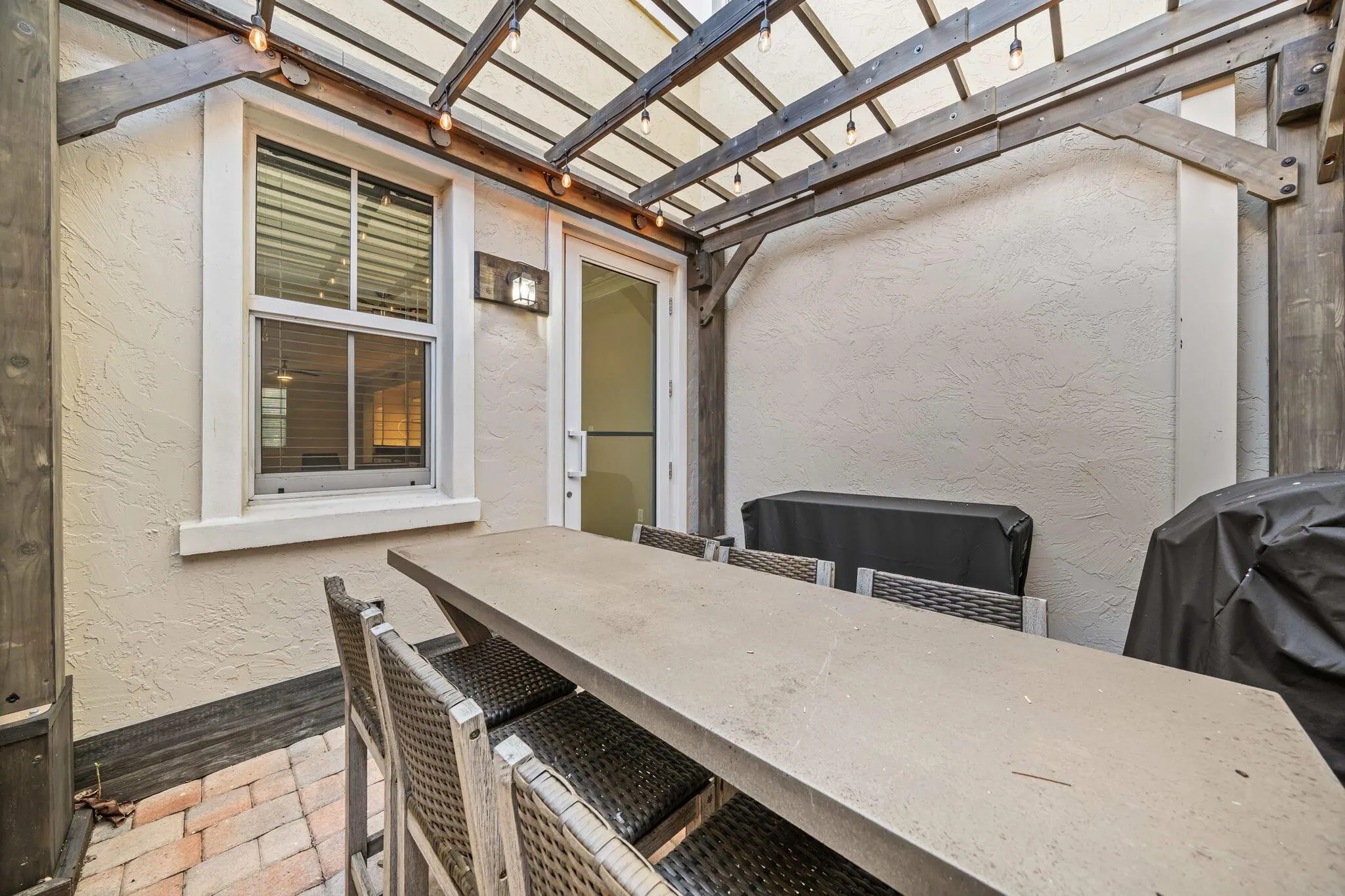 3940 N Flagler Drive, #101